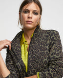 جاكيت بنقشة جلد حيوانات