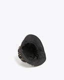 قبعة من الجاكار