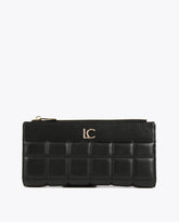 محفظة كبيرة مبطنة