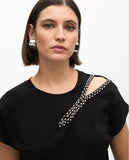 T-shirt with Beaded Opening on Neck Side