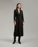 فستان متوسط الطول معقود