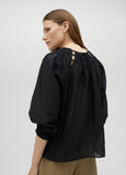 Blouse with collar detail
