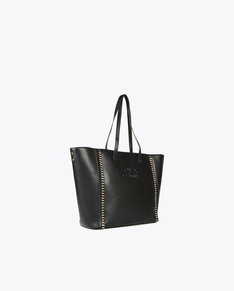 Tote bag with chains