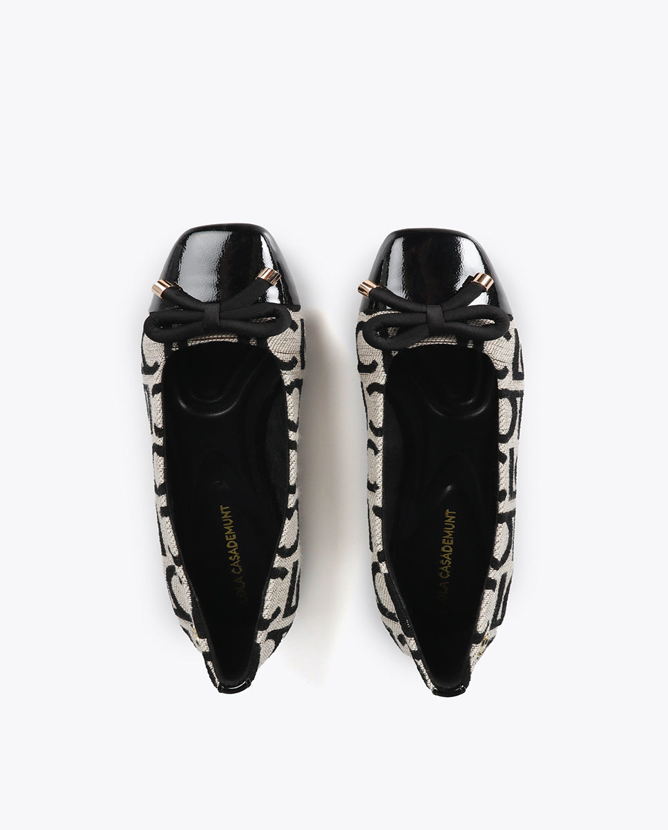 Round Toe Ballerina with Front Bow