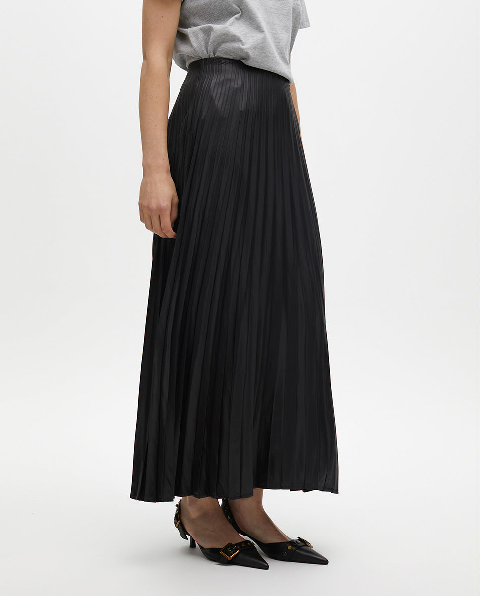 Waxed Effect Pleated Skirt