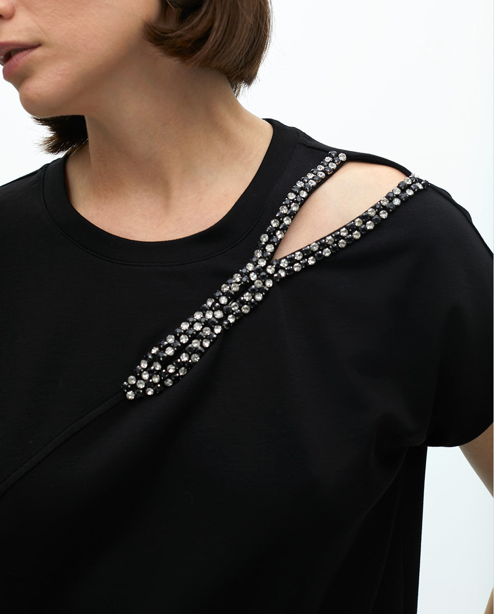 T-shirt with Beaded Opening on Neck Side