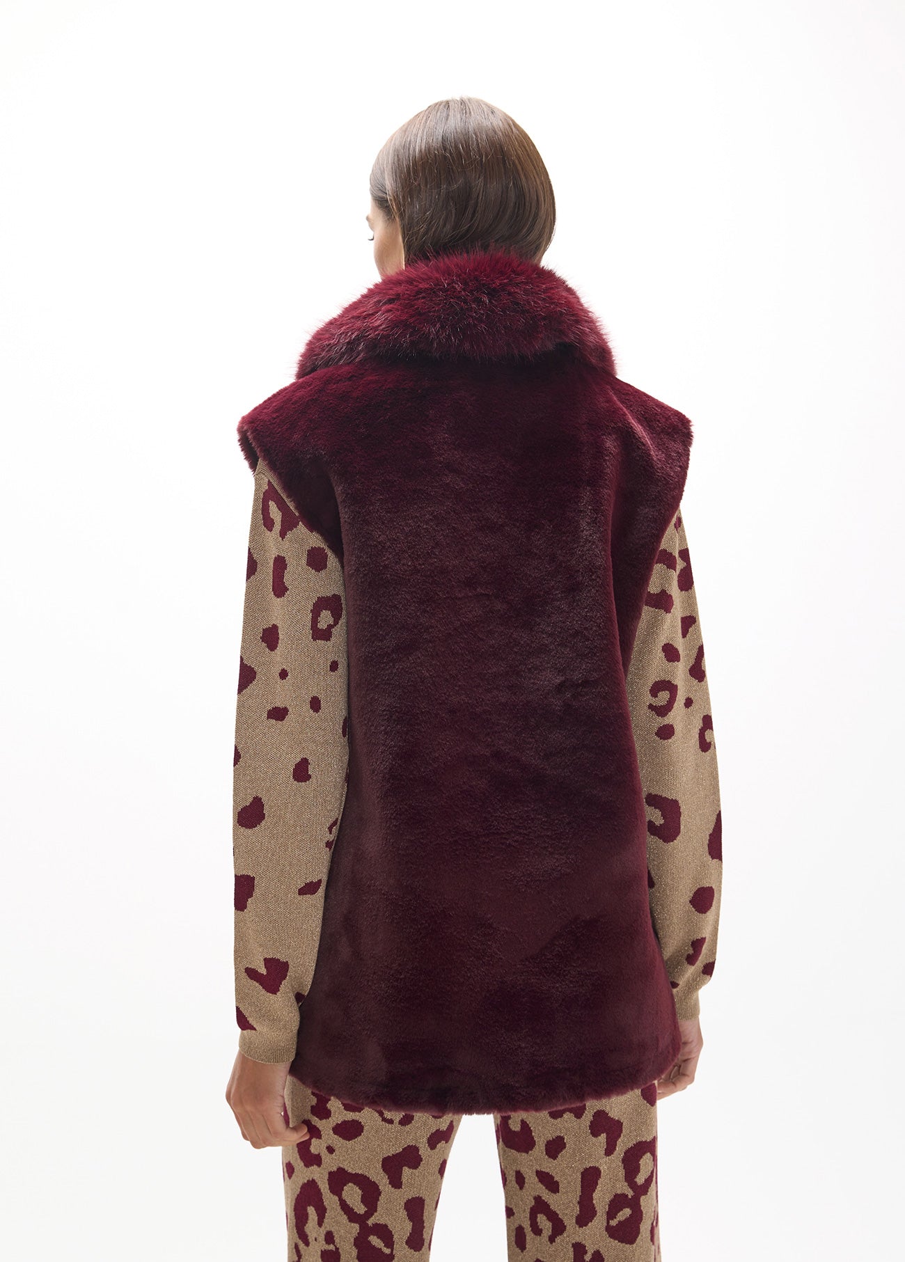 lf2601014-Perfect fur vest-Red Wine/Burgundi