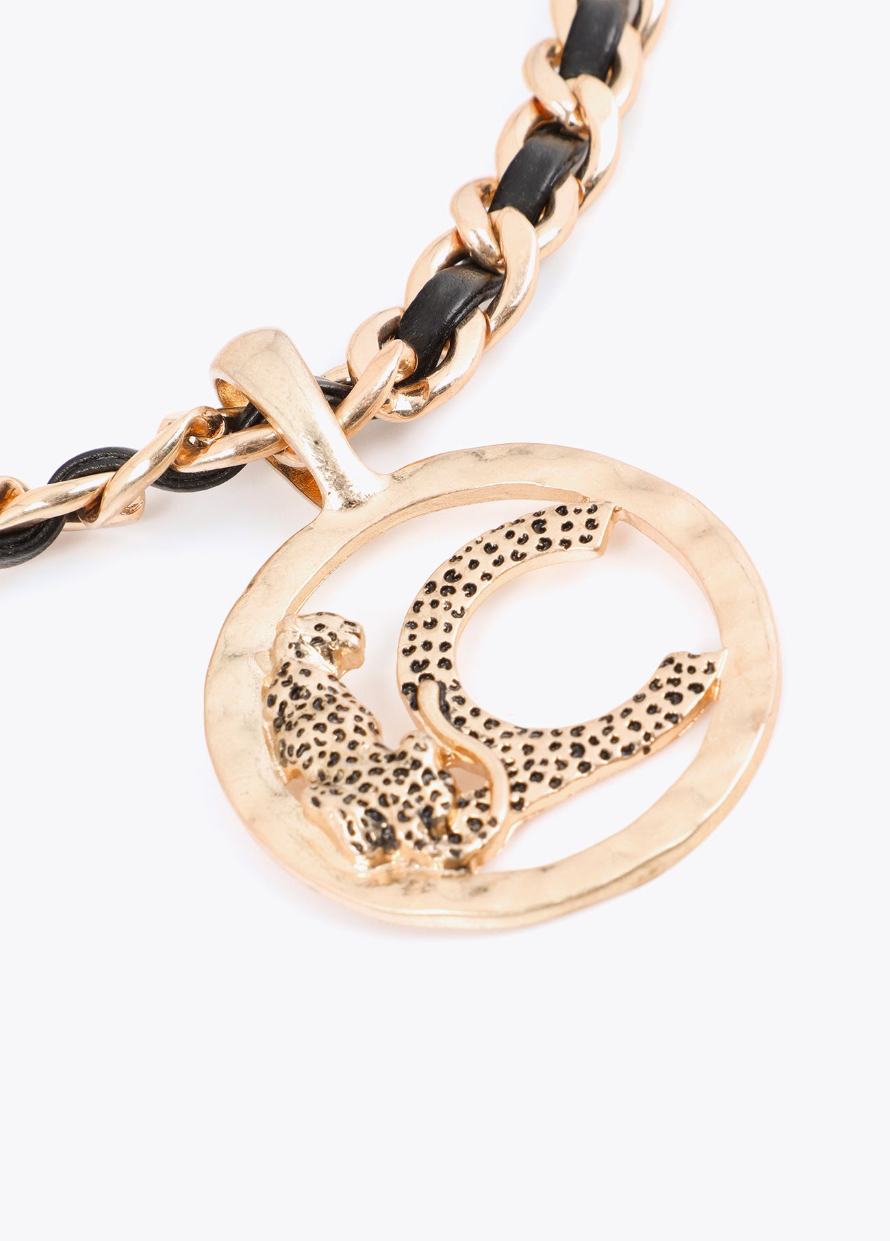 lf2603081-Short necklace with last chain with personalized locket animal logo finished texture-Metal-Black