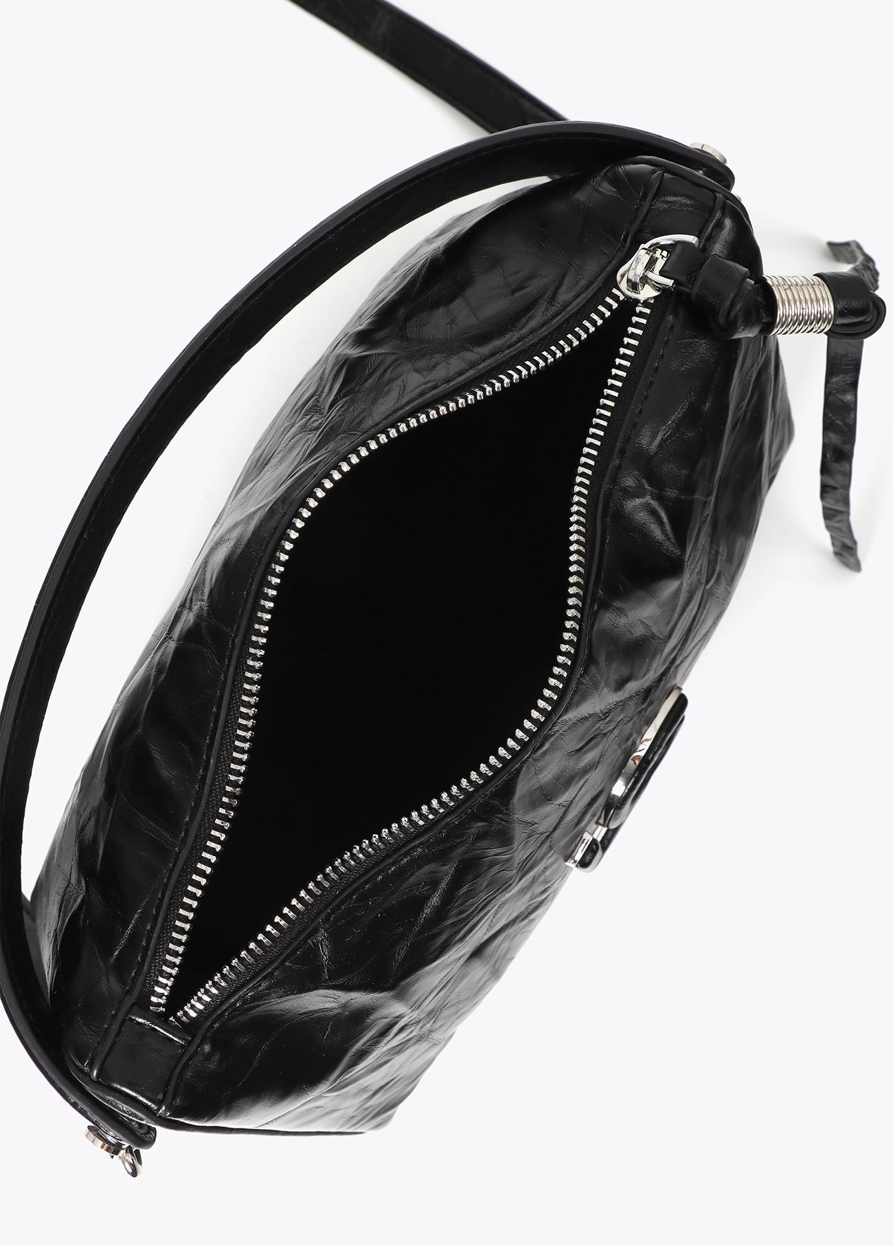 lf2604040-Wrinkled leather effect shoulder bag-Black
