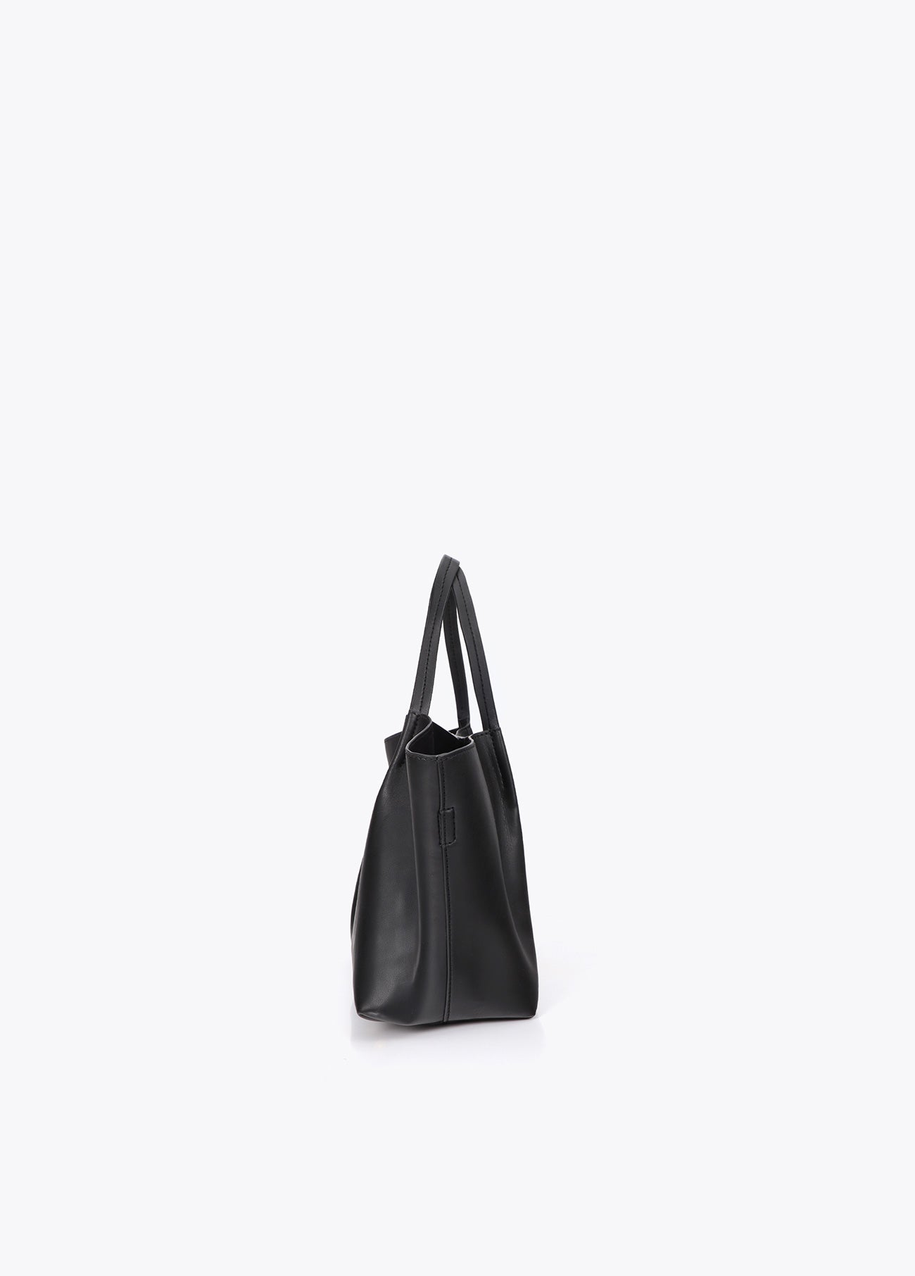 lf2604071-Leather-effect shoulder bag with double handle-Black