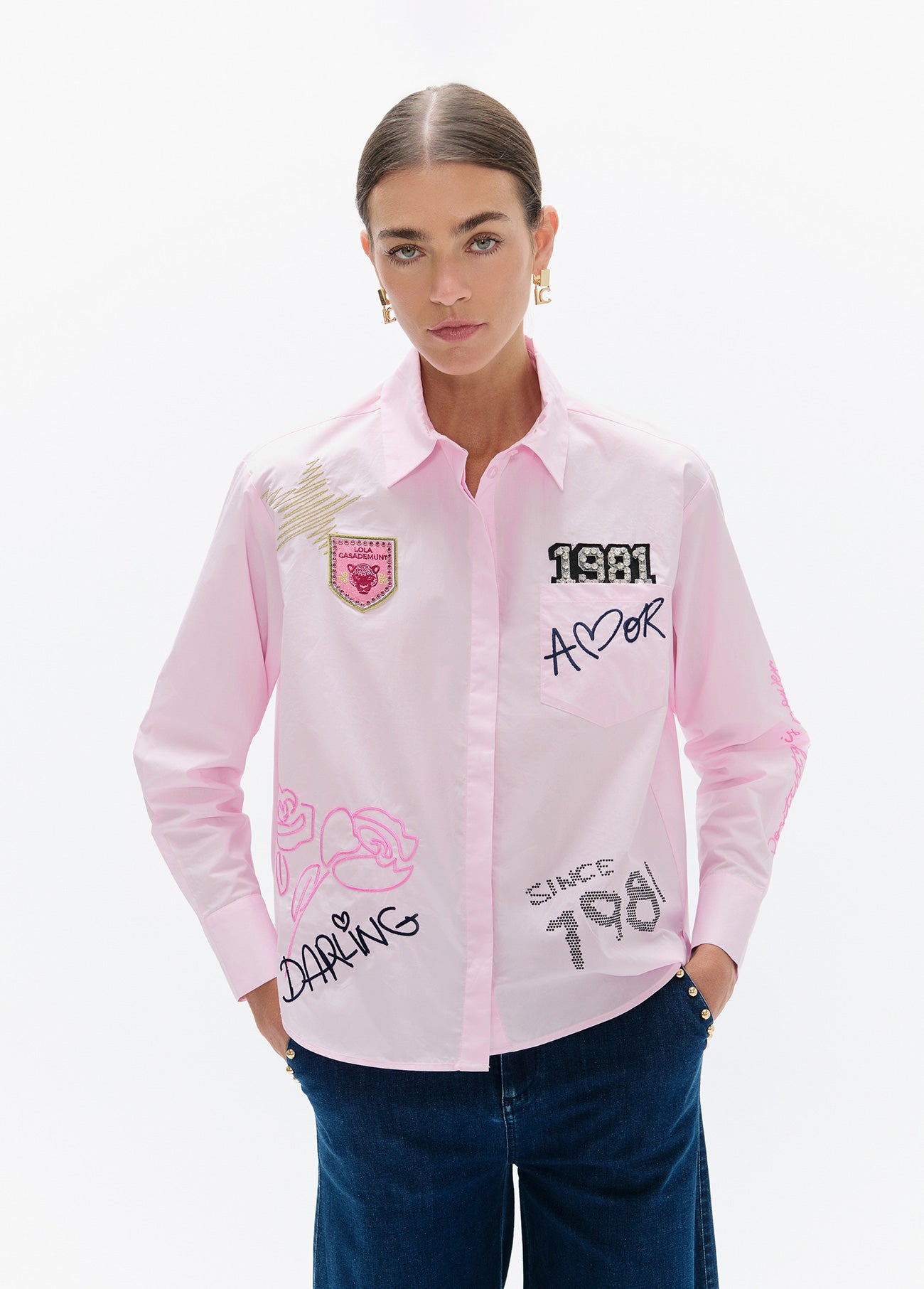 lf2615021-Poplin shirt with details and patches-Pink