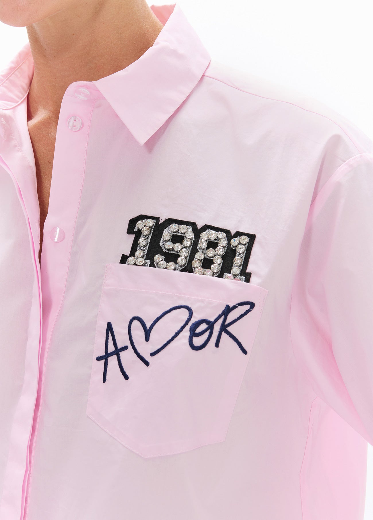lf2615021-Poplin shirt with details and patches-Pink