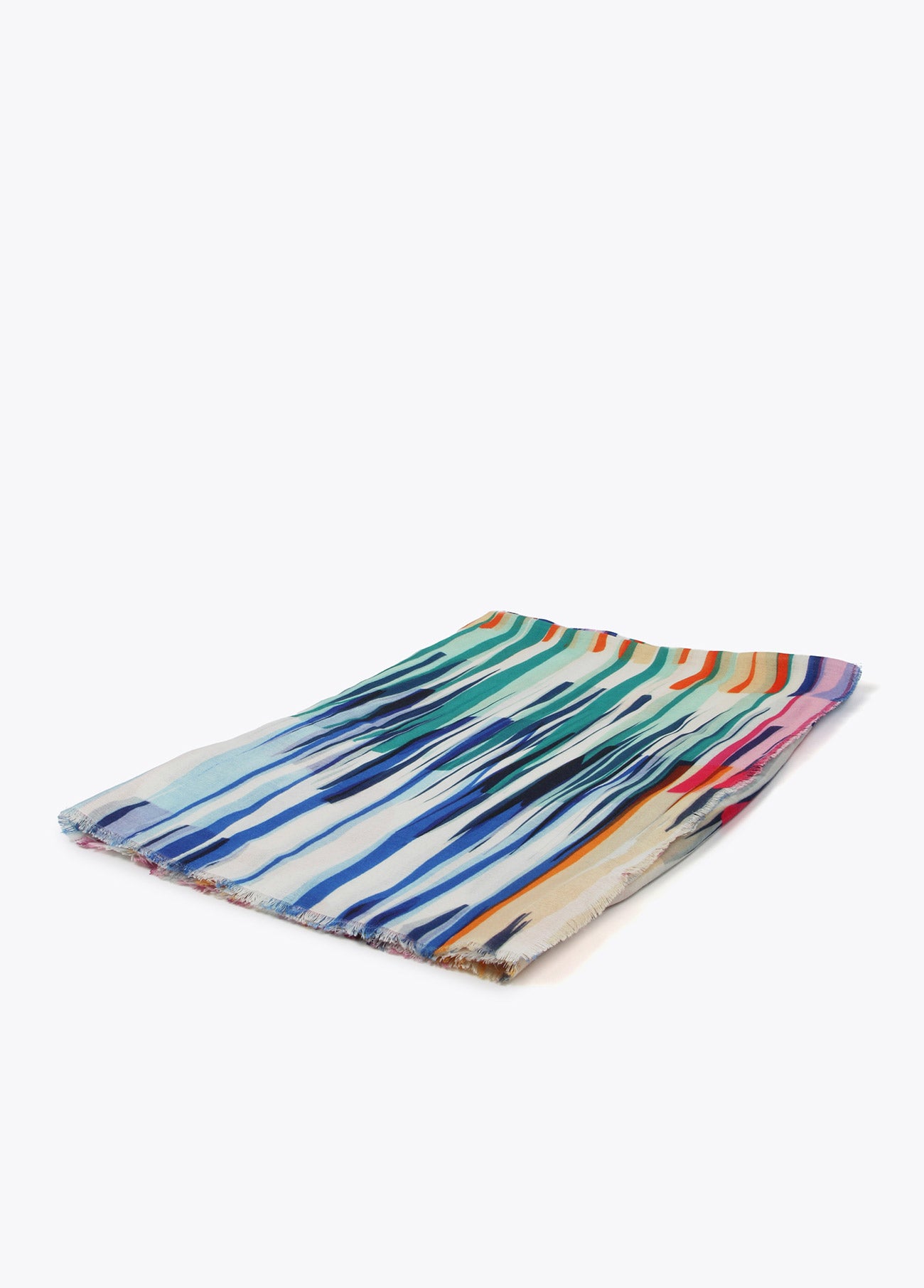 Colour distortion scarf