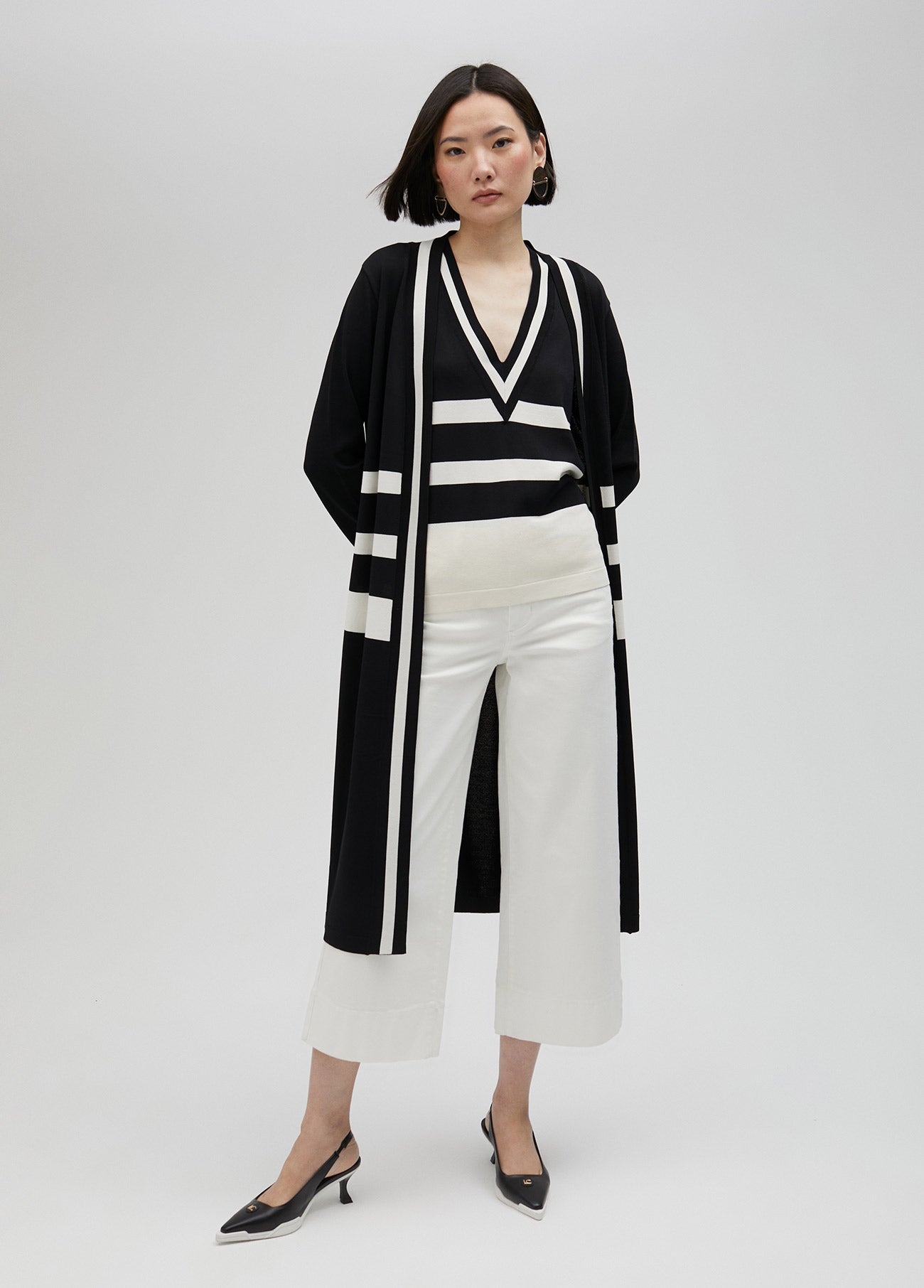 Long two-tone knit cardigan