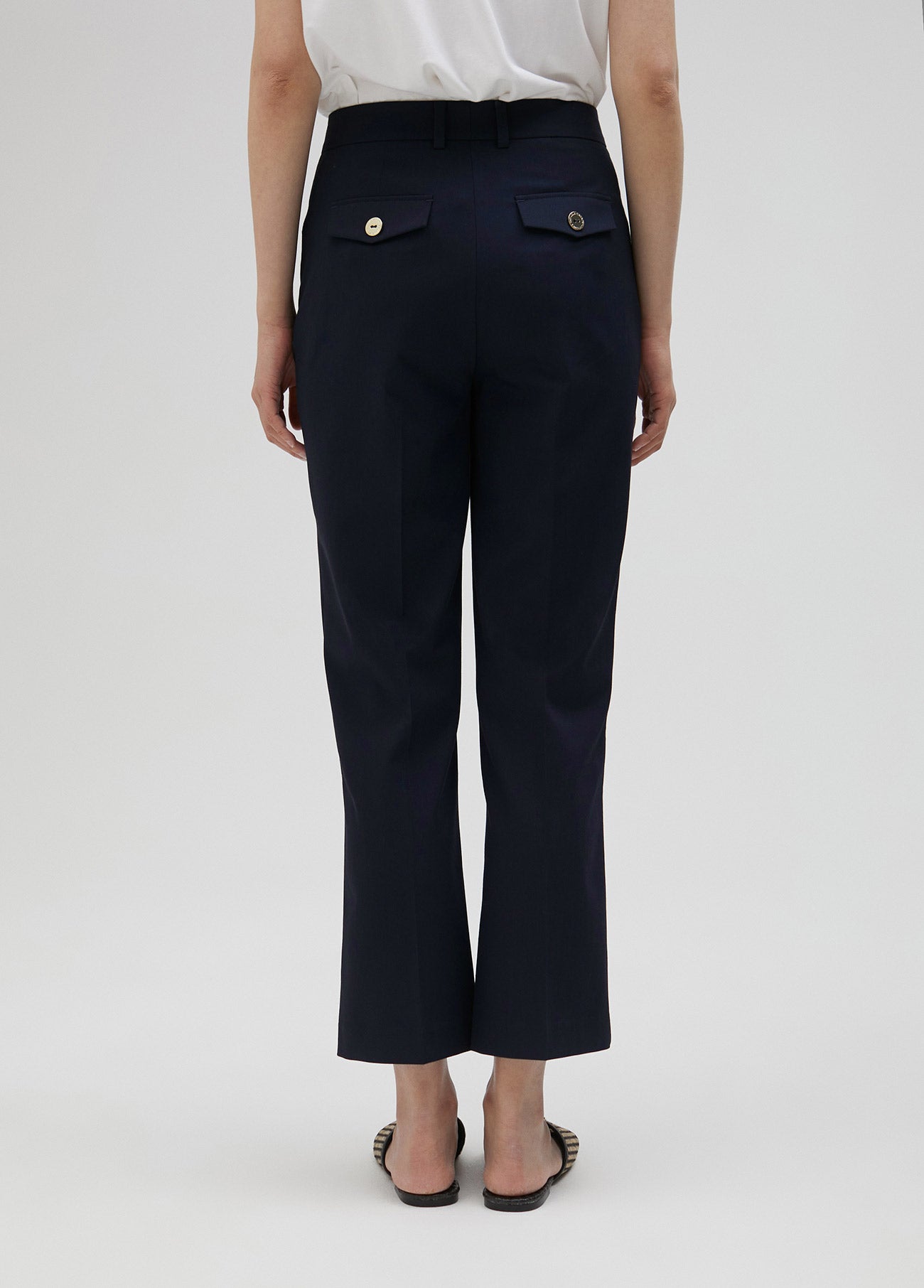 Basic flared trousers