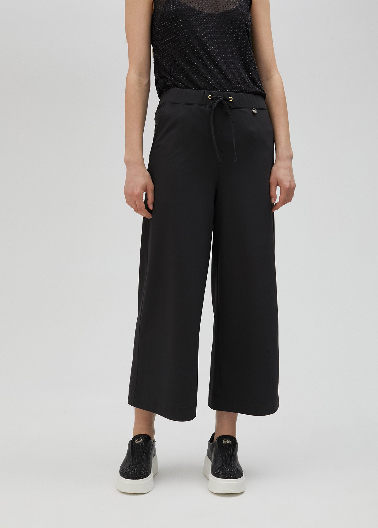 Straight-leg technical trousers