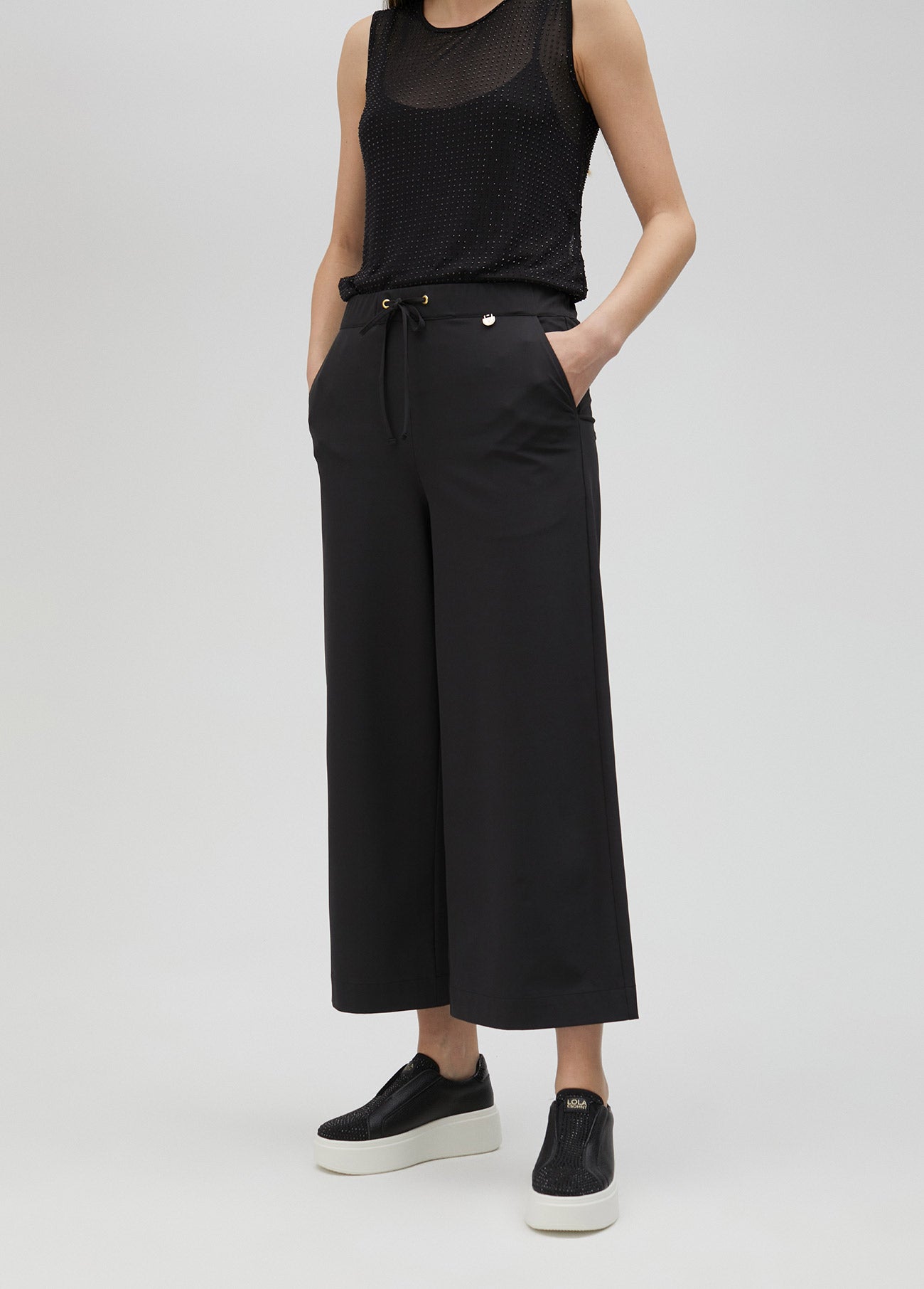 Straight-leg technical trousers