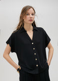 Flowing knit shirt