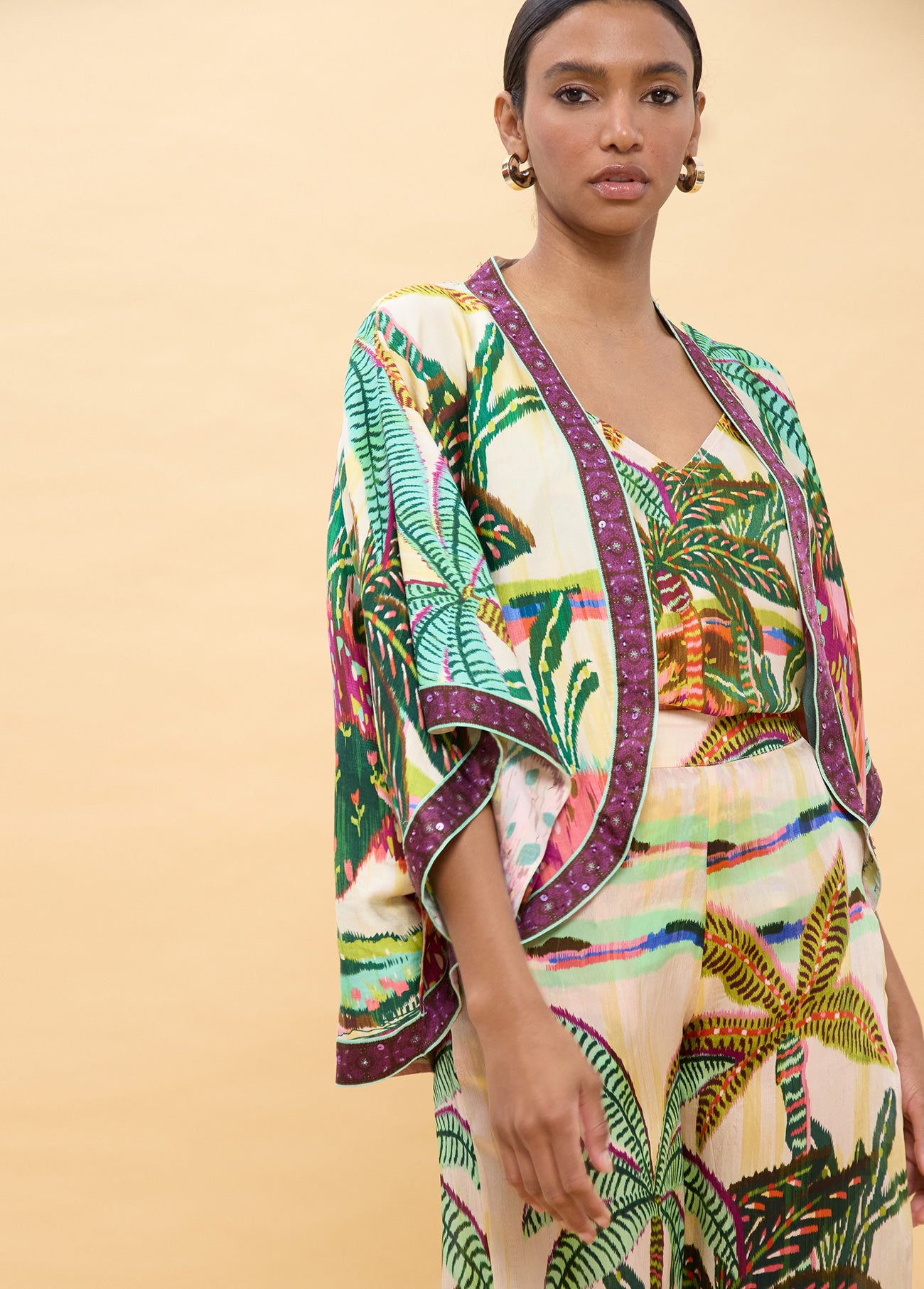 Multicolor Palm Print Kimono