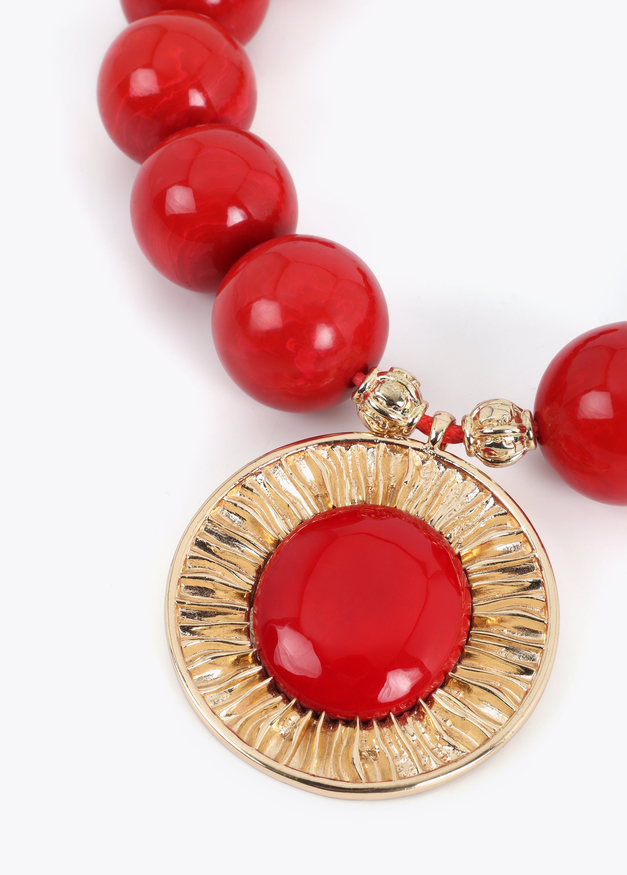 Maxi Beaded Necklace with Pendant