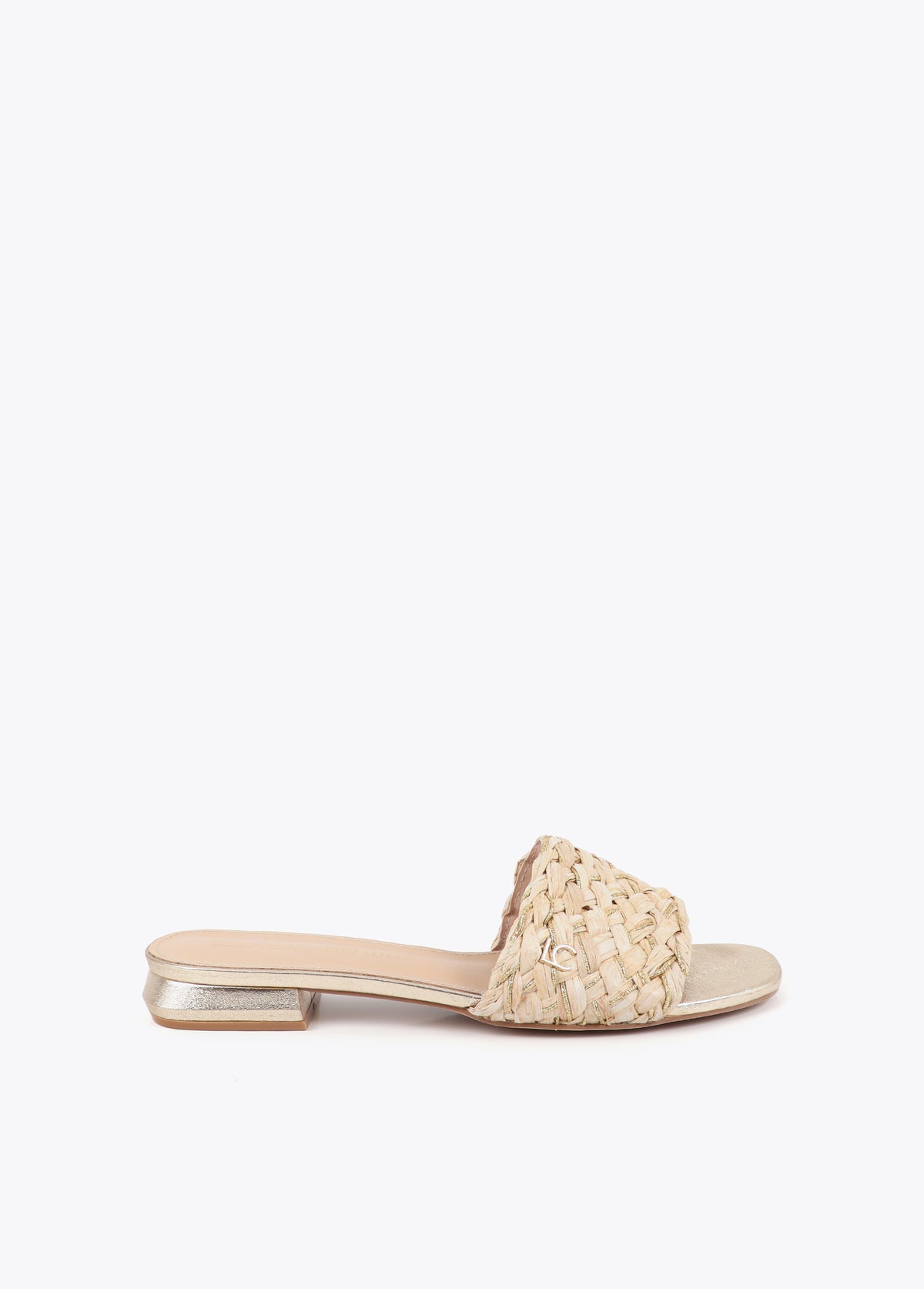Flat Sandal with Metallic Raffia Effect