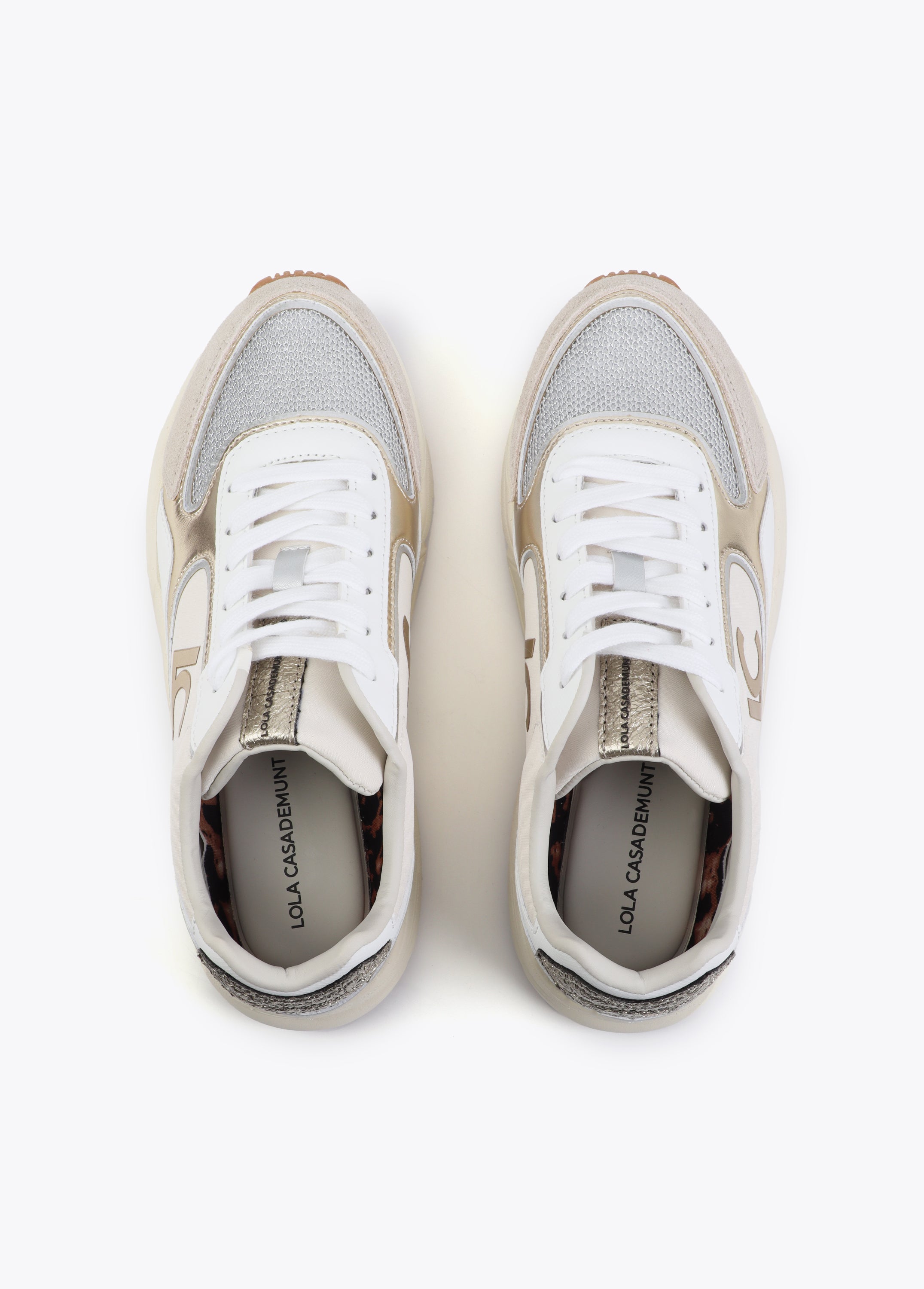 Running Sole Sneaker with Mixed Fabrics and Leather Details