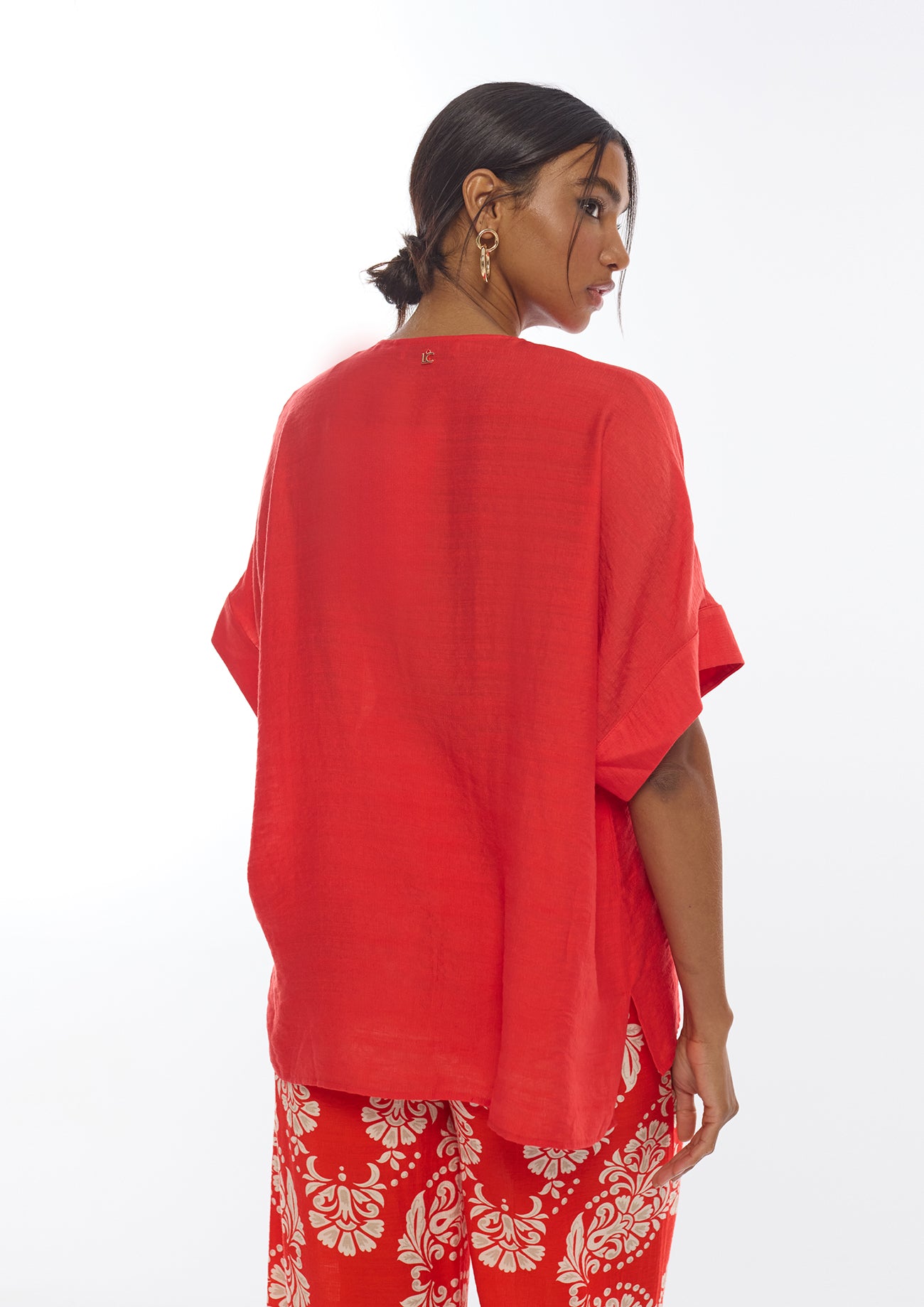 Short Sleeve V-Neck Blouse