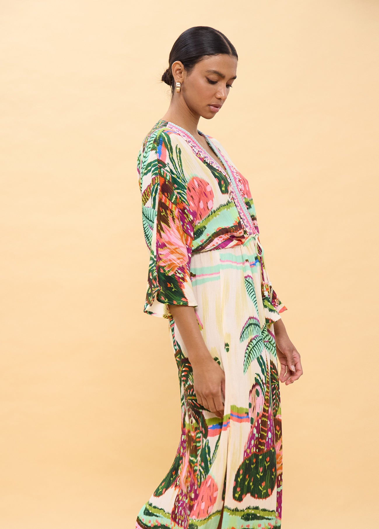 Long Dress with Wide Sleeves and Multicolor Palm Print
