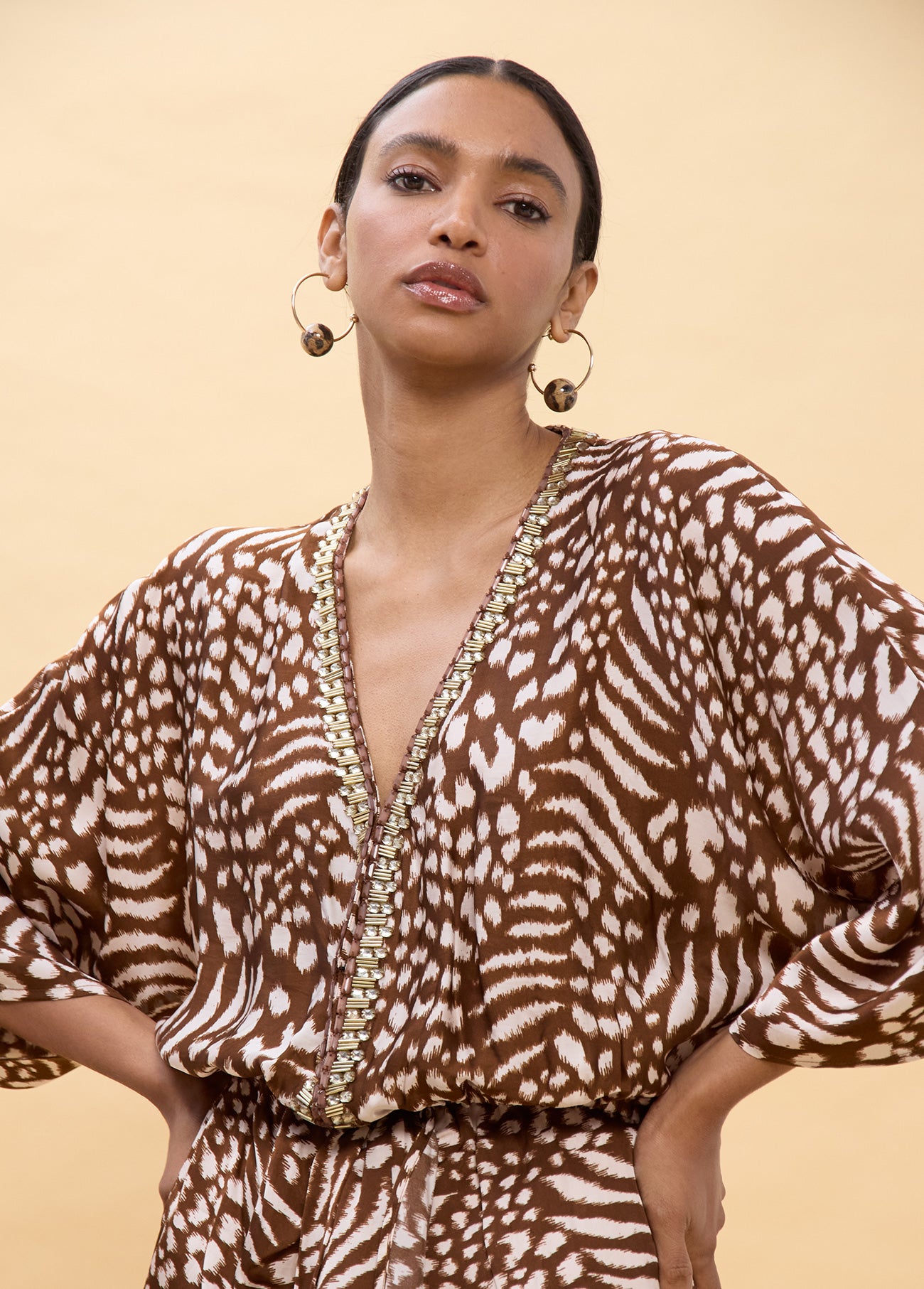 Long Dress with Wide Sleeves and Spot Print