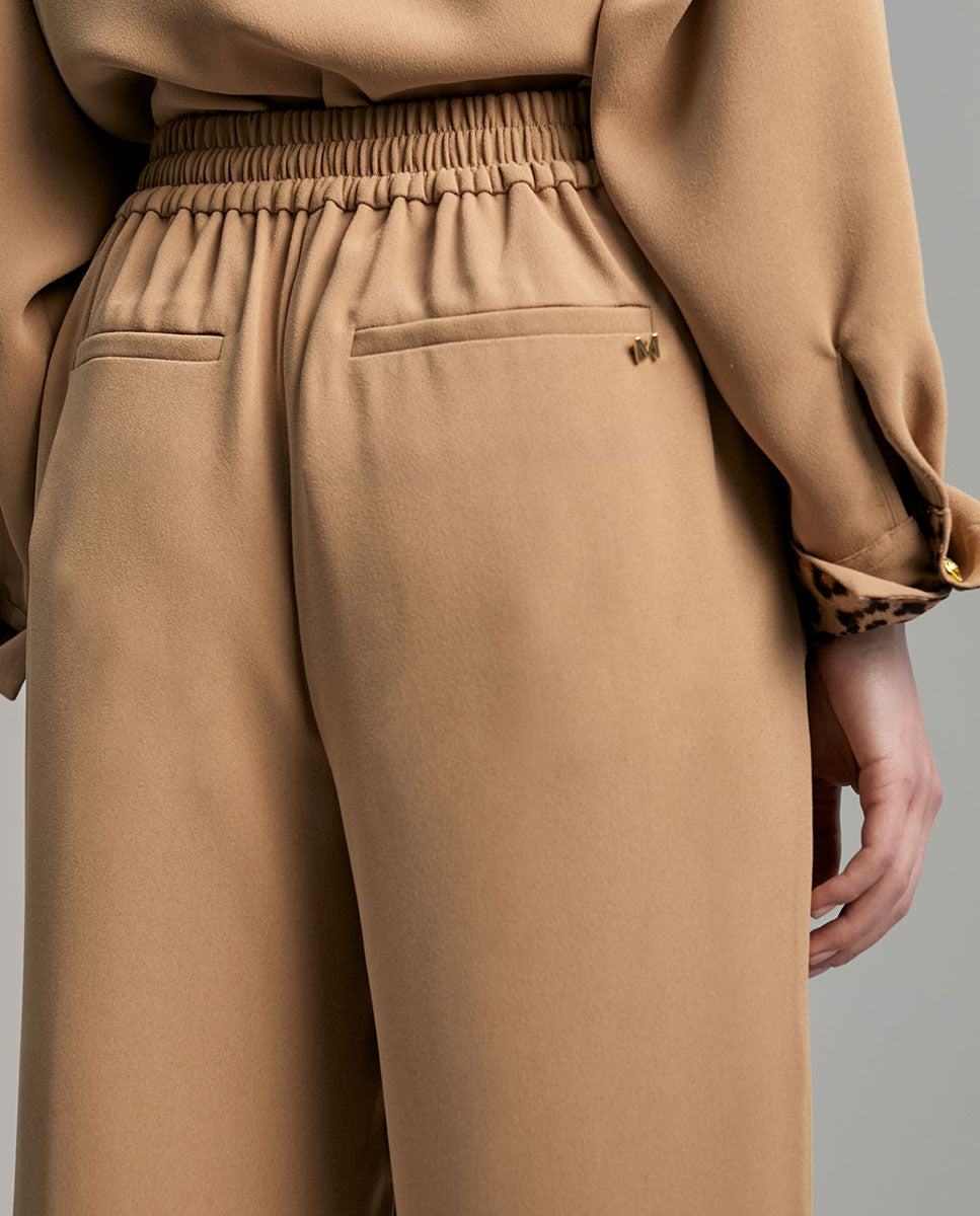 Wide-leg trousers