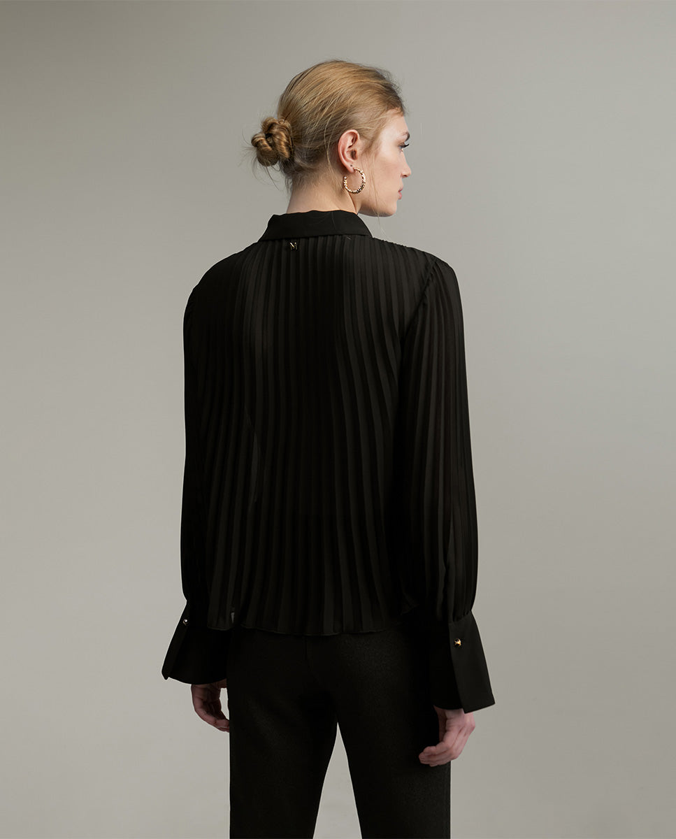 Pleated blouse