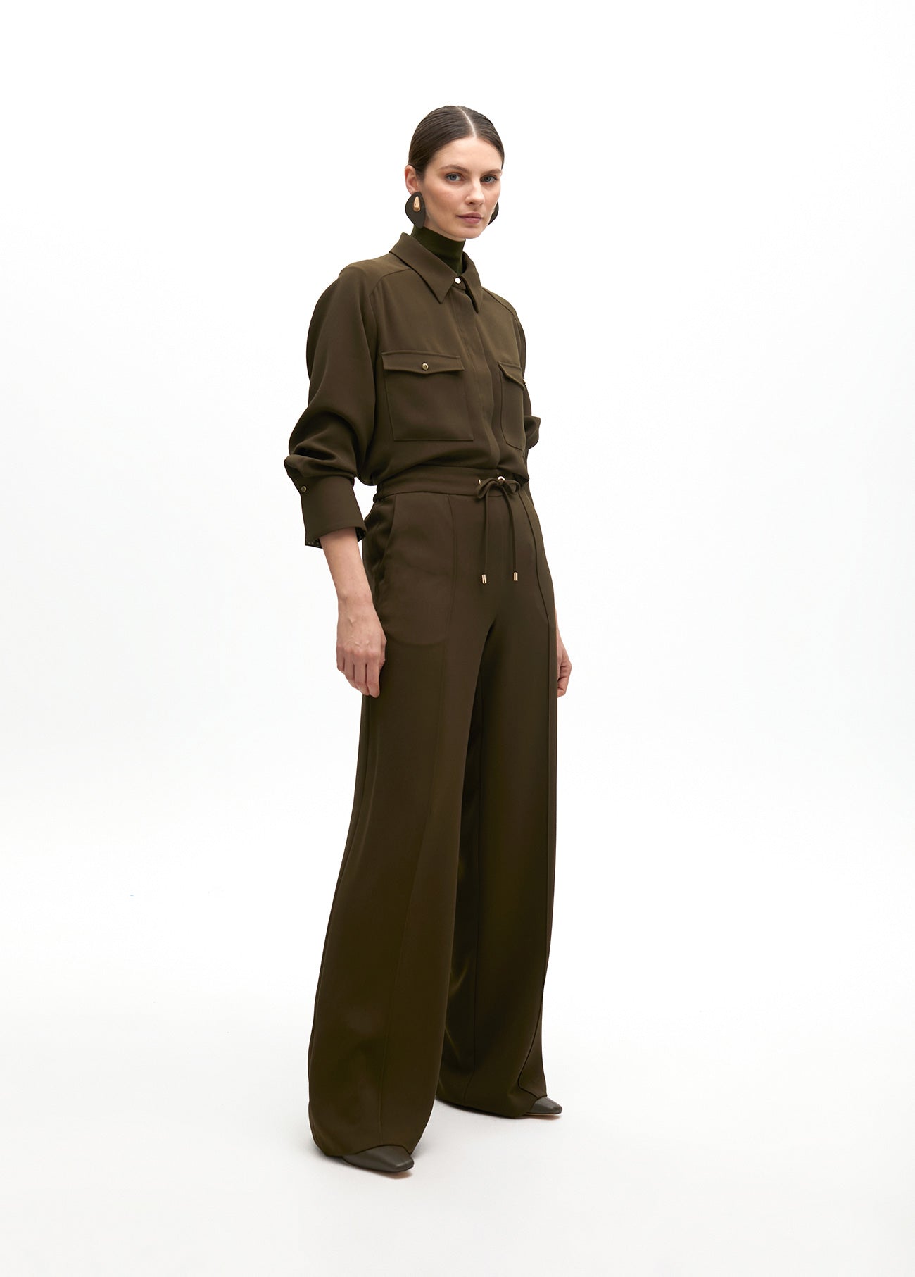 Straight Pants with Elastic and Central Crease