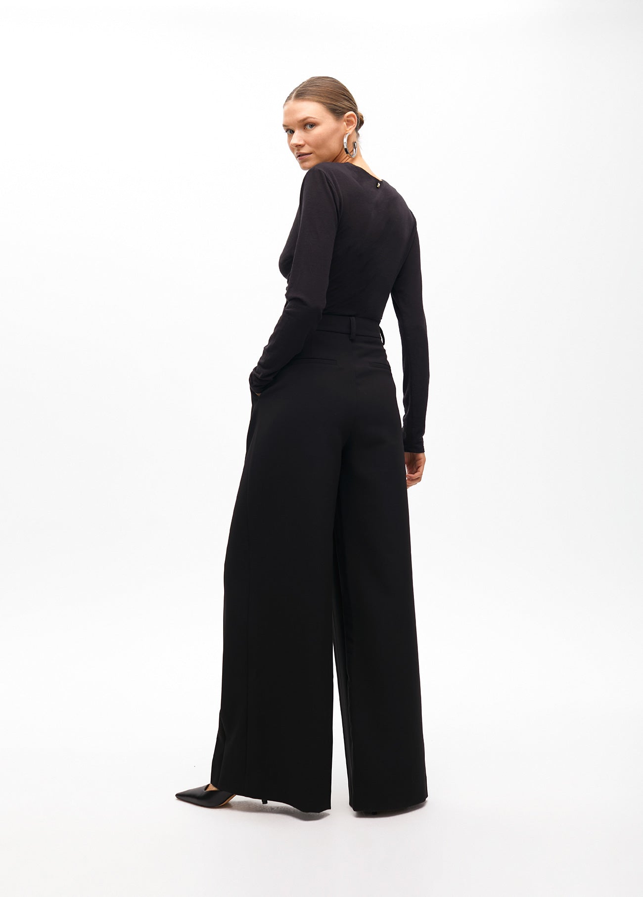 Wideleg pleated trousers