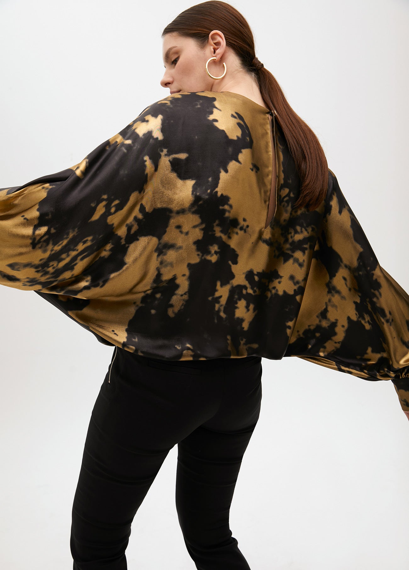 Printed Blouse with Asymmetric Sleeve