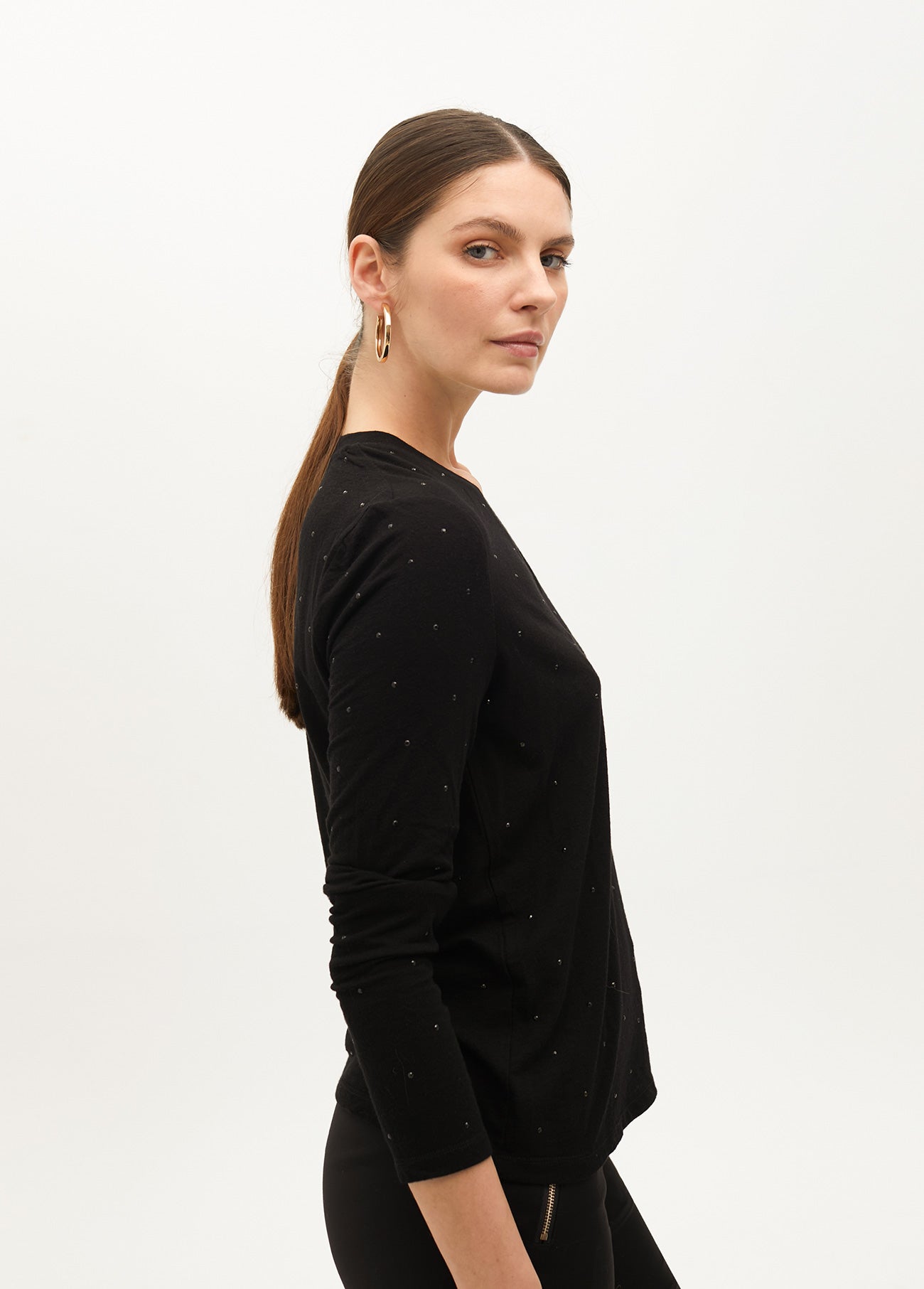 V-Neck Knit Top with Strass