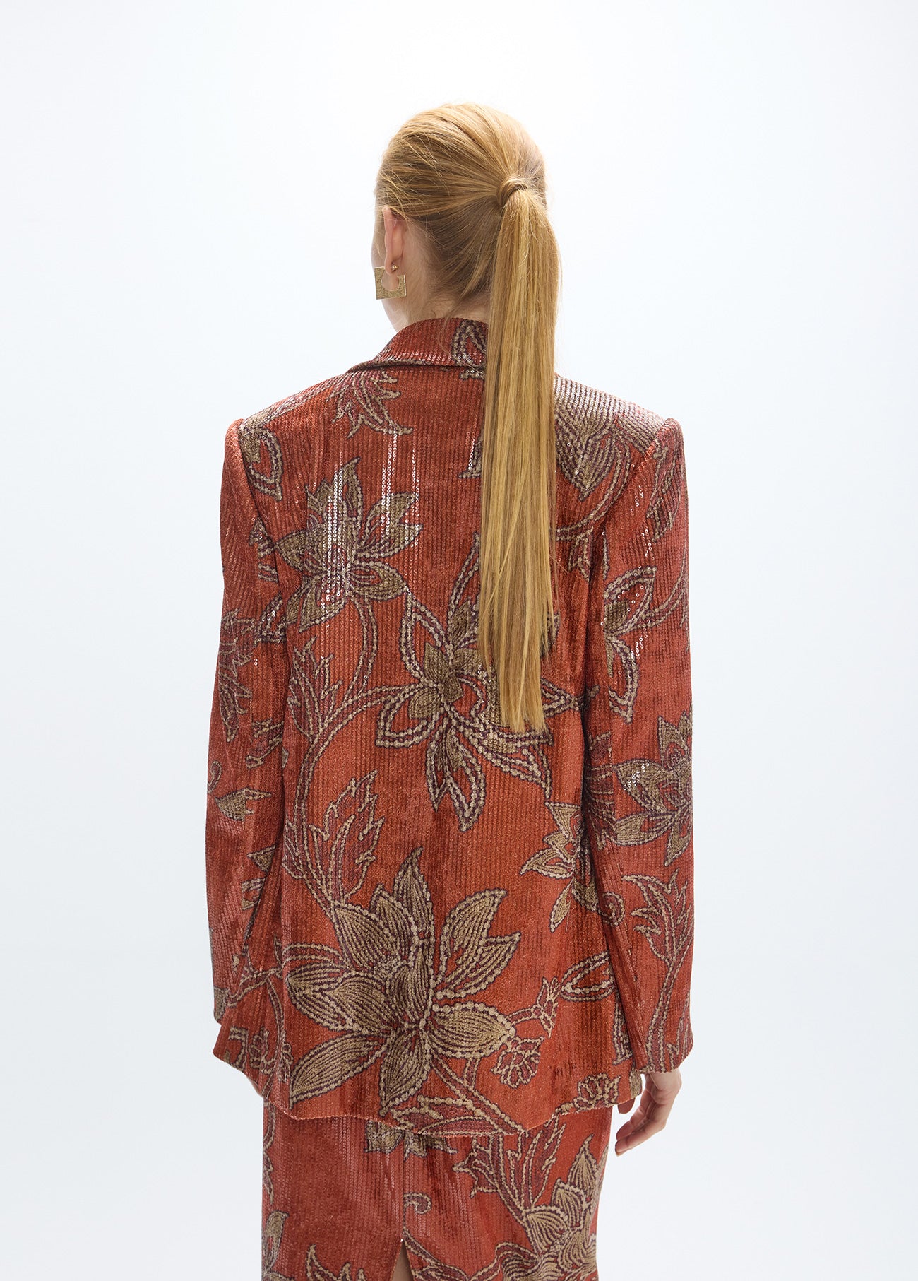 mf2602013-Floral motif sequin blazer-Brick
