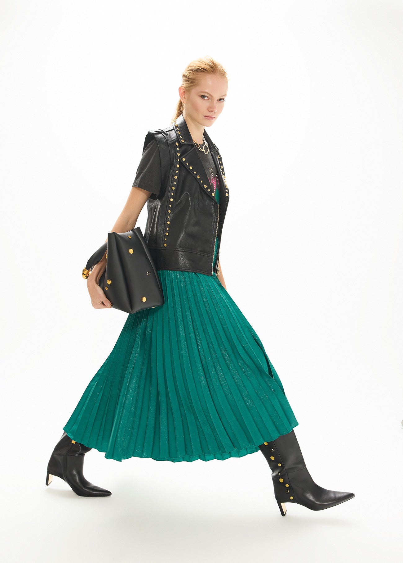 mf2608004-Pleated skirt silhouette long midi in satin-Green