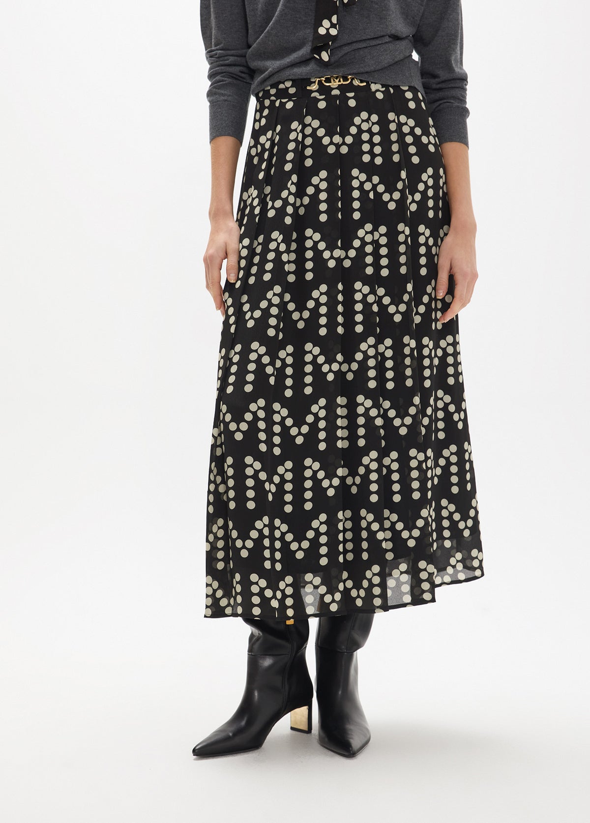 mf2608006-Pleated skirt with m polka dots logotyped print, with custom buckle-Black-Ecru