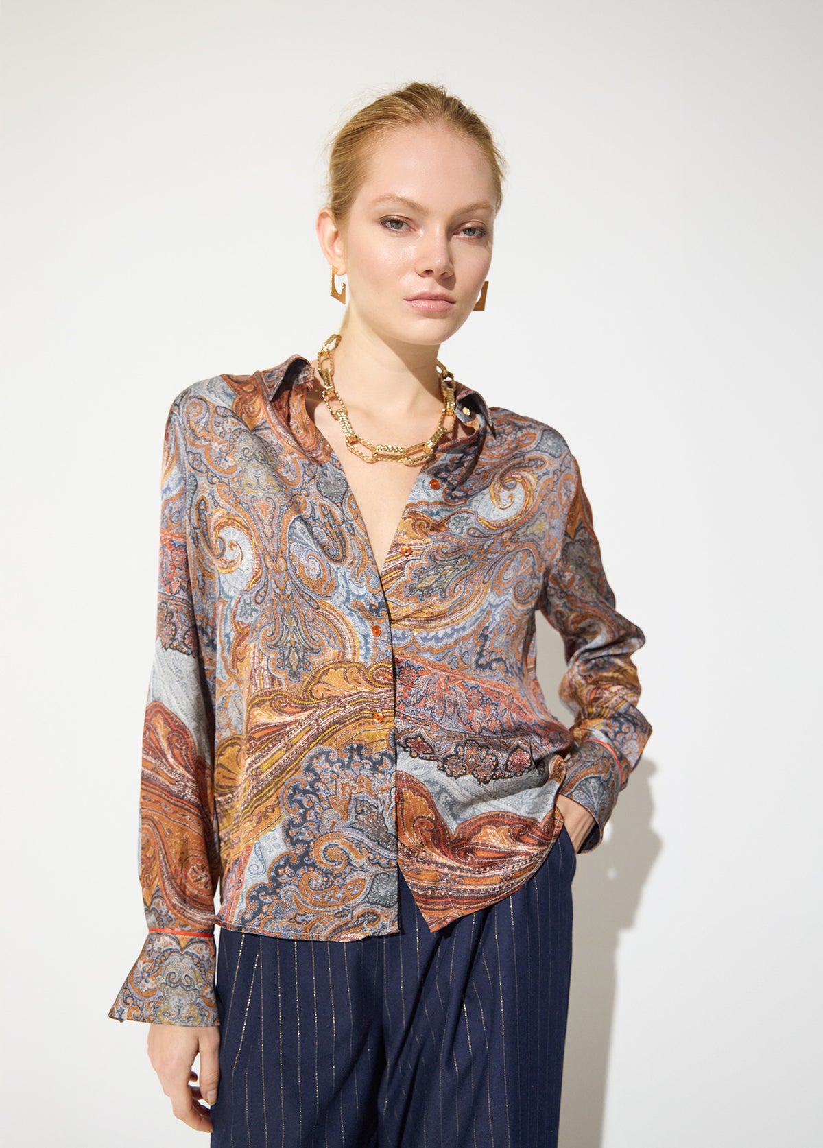 mf2615011-Regular printed shirt with contrasting piping-Blue-Multicolor