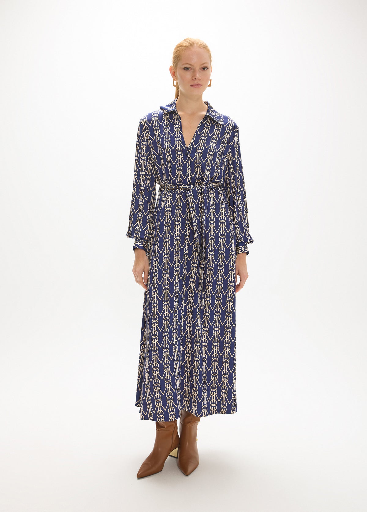 mf2616016-Monogrammed chain print midi dress with belt-Blue-Ecru