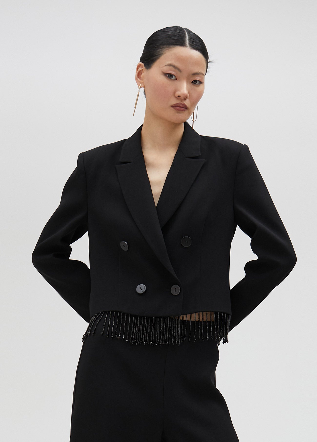 Black cropped blazer