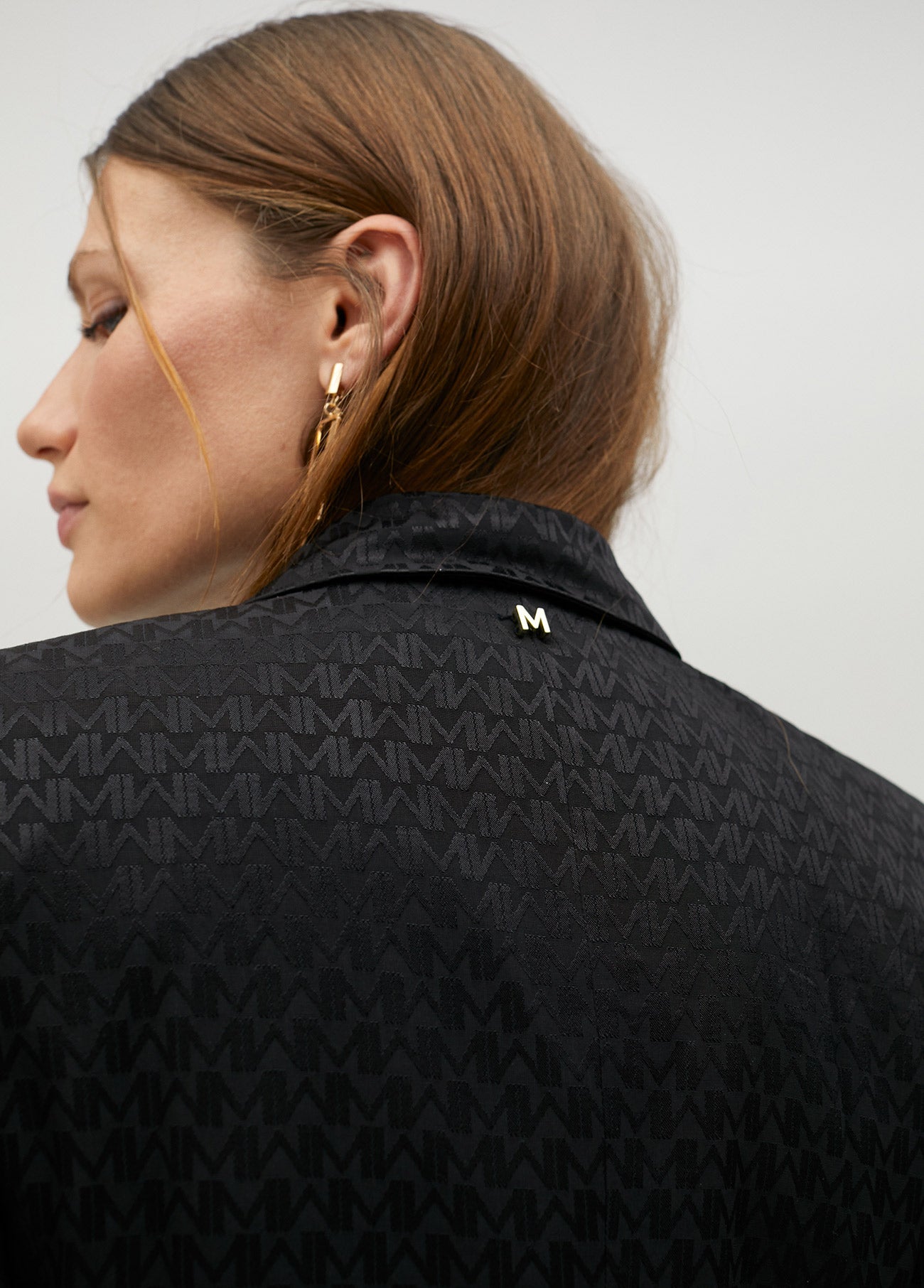 Flowing jacquard blazer