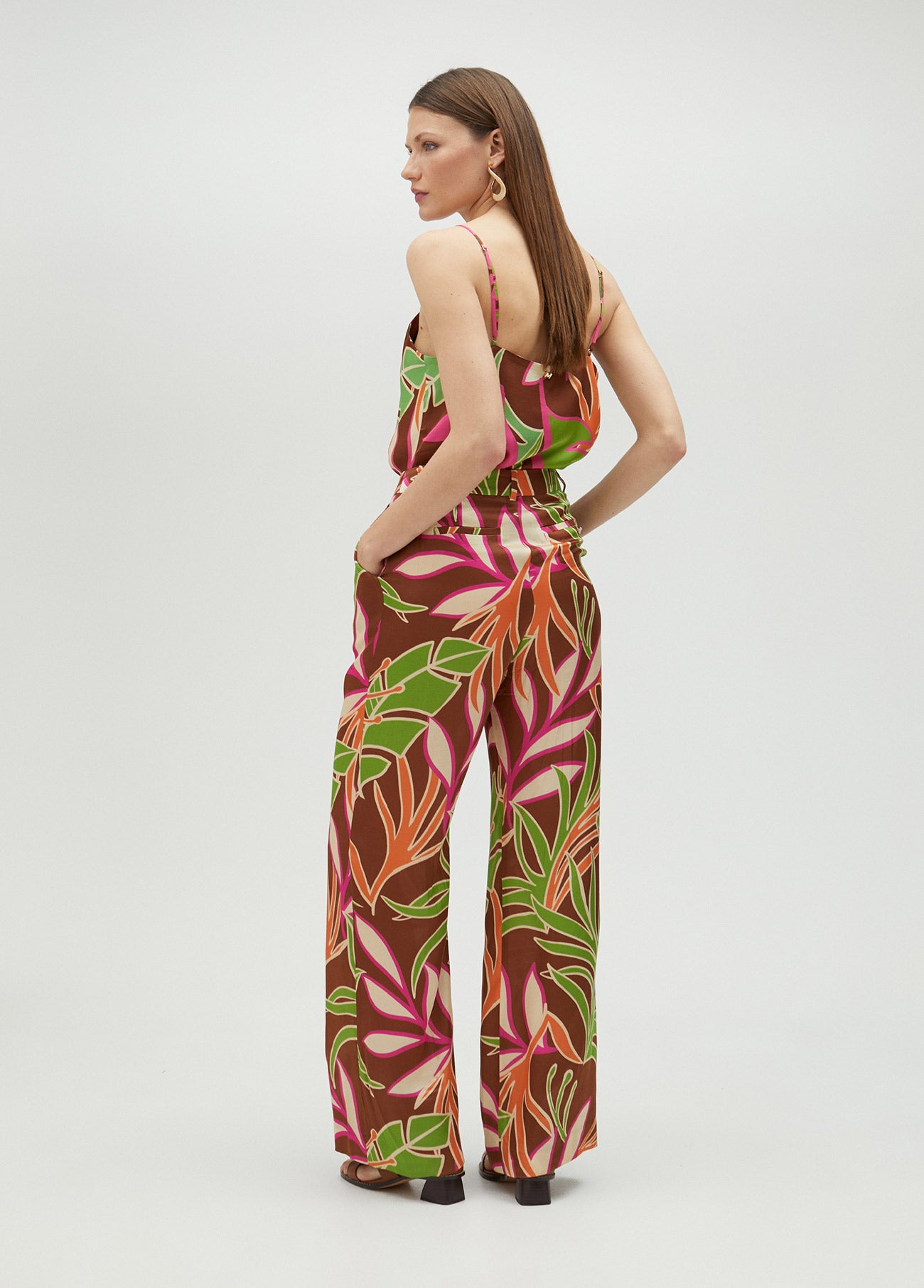 Flowing floral print trousers