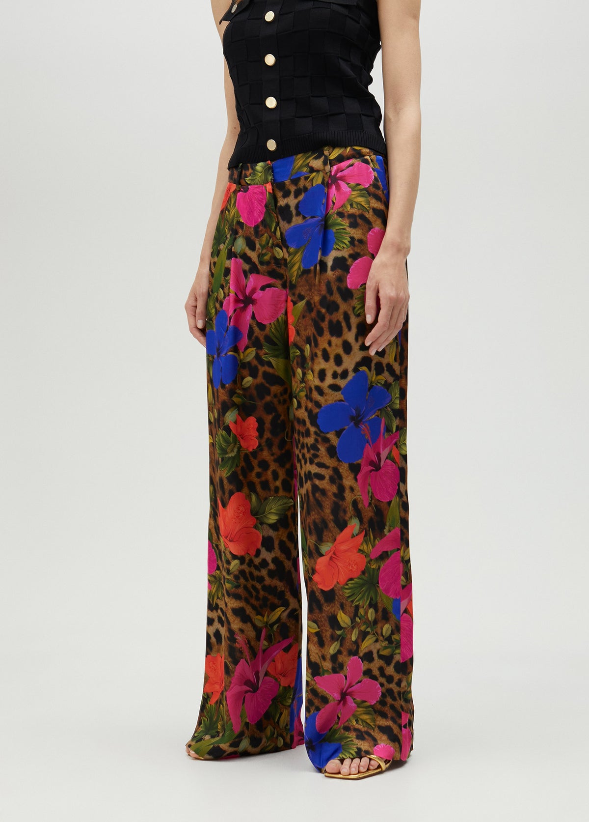 Flowing animal print trousers