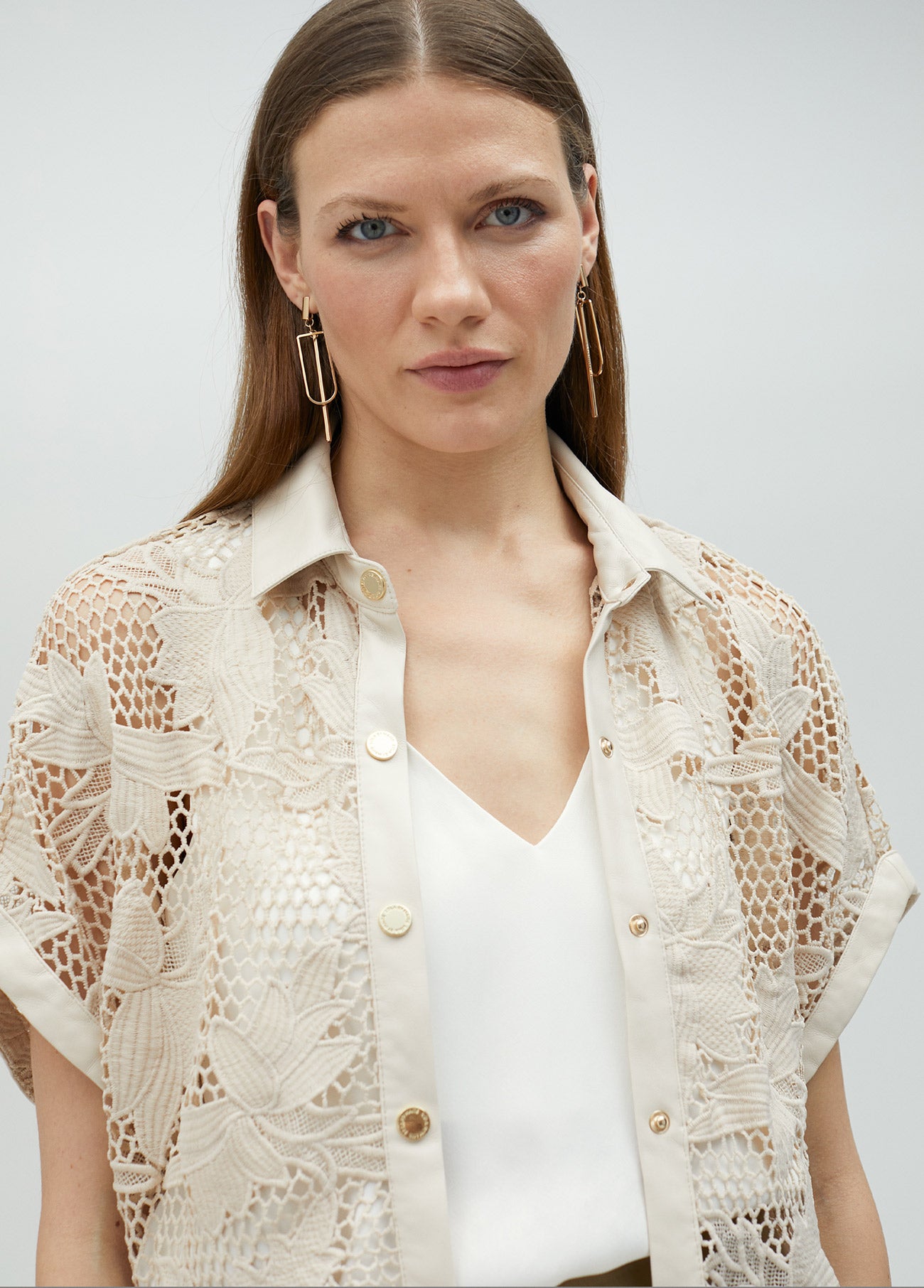 Cropped openwork guipure lace shirt