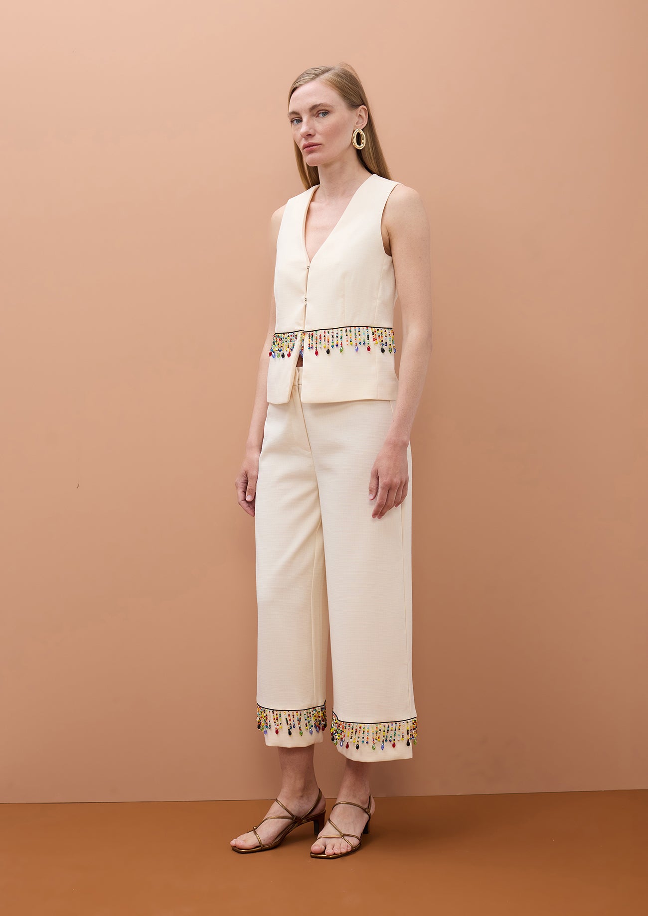 Fitted Vest with Multicolor Stones