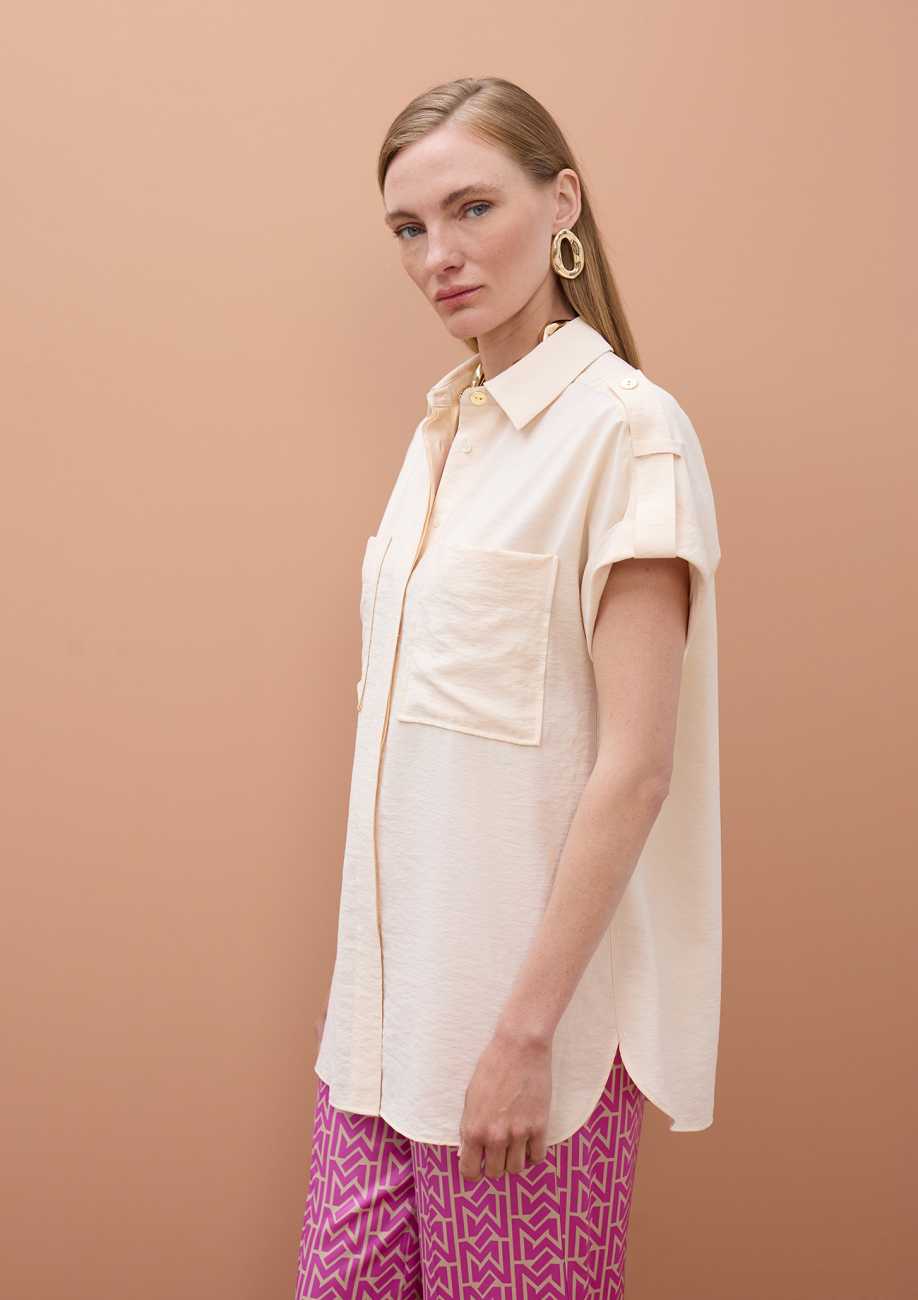 Sleeveless Pocket Shirt