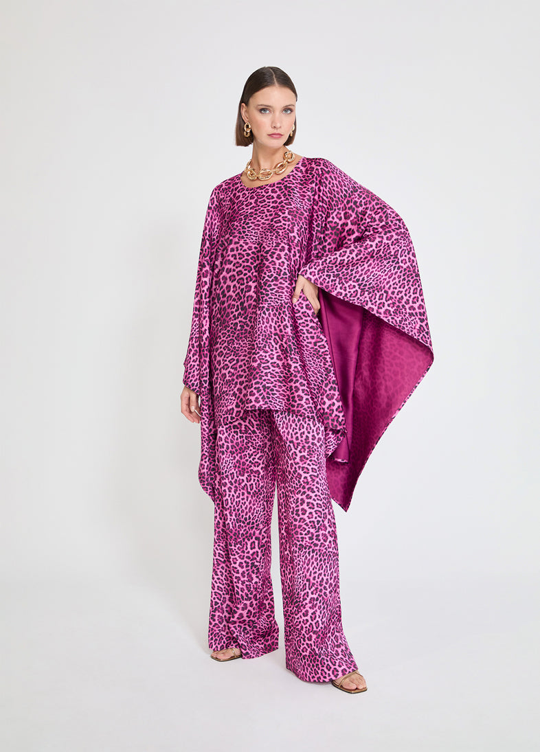 بلوزة بنقشة جلد حيوانات