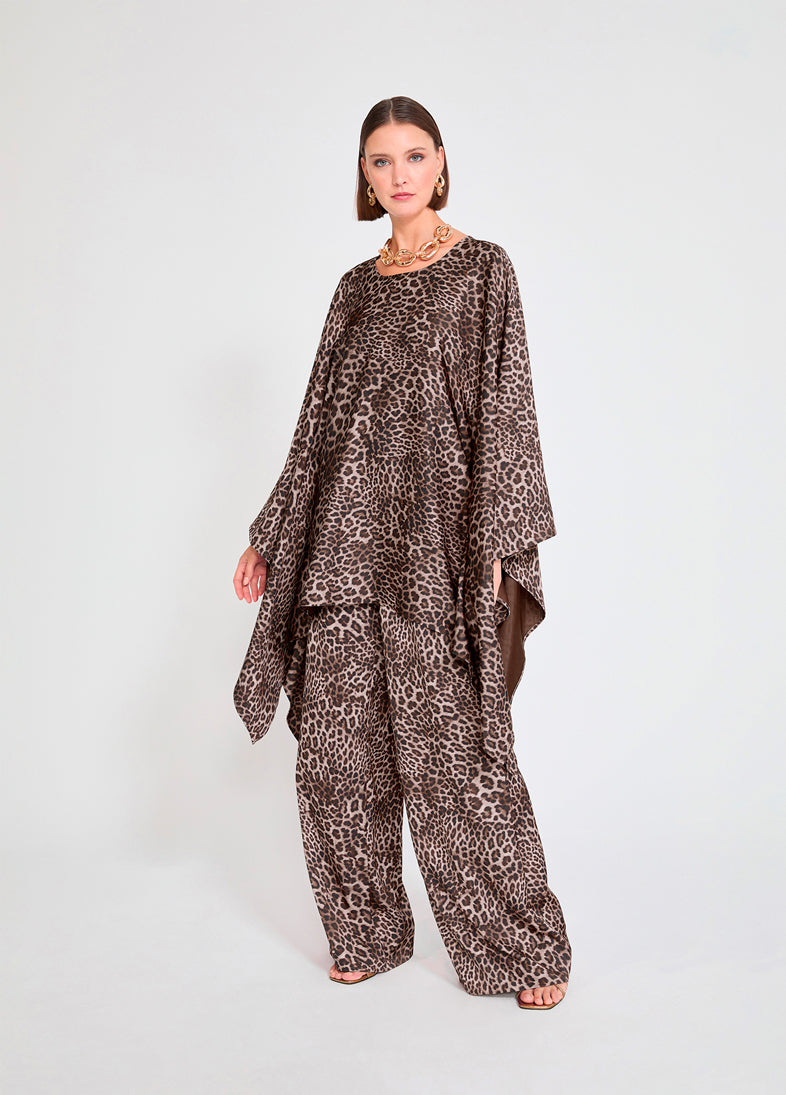 بلوزة بنقشة جلد حيوانات