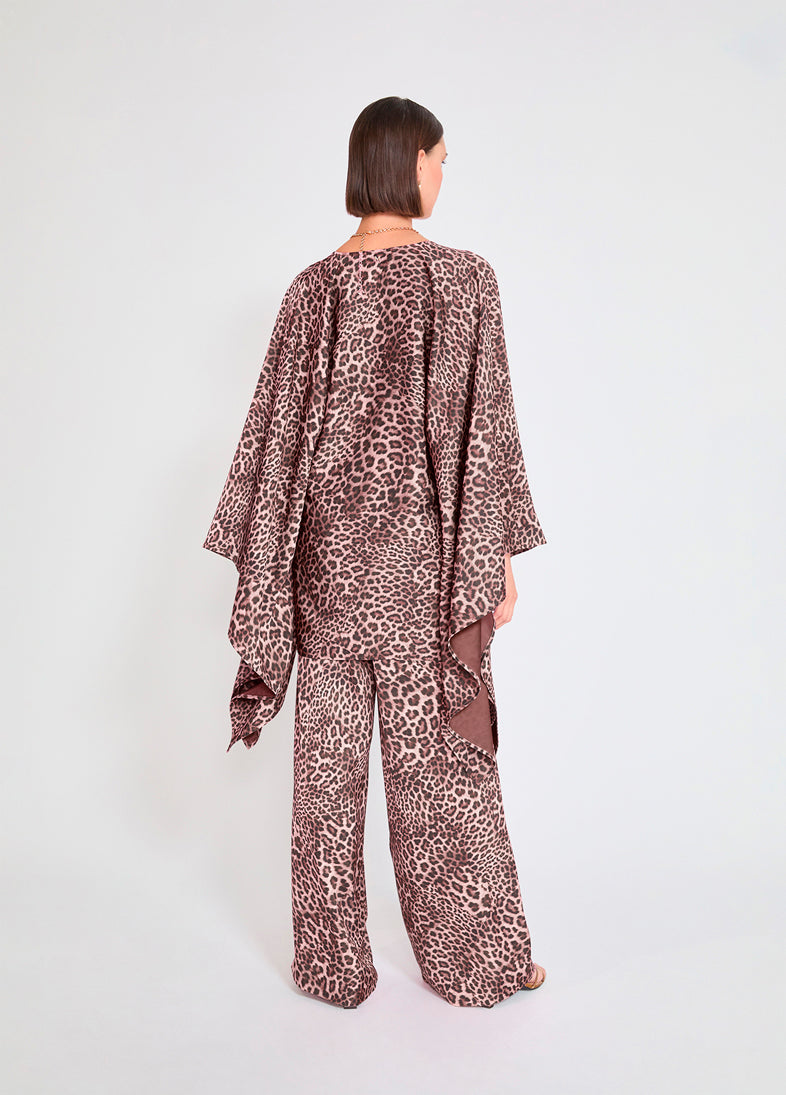 بلوزة بنقشة جلد حيوانات